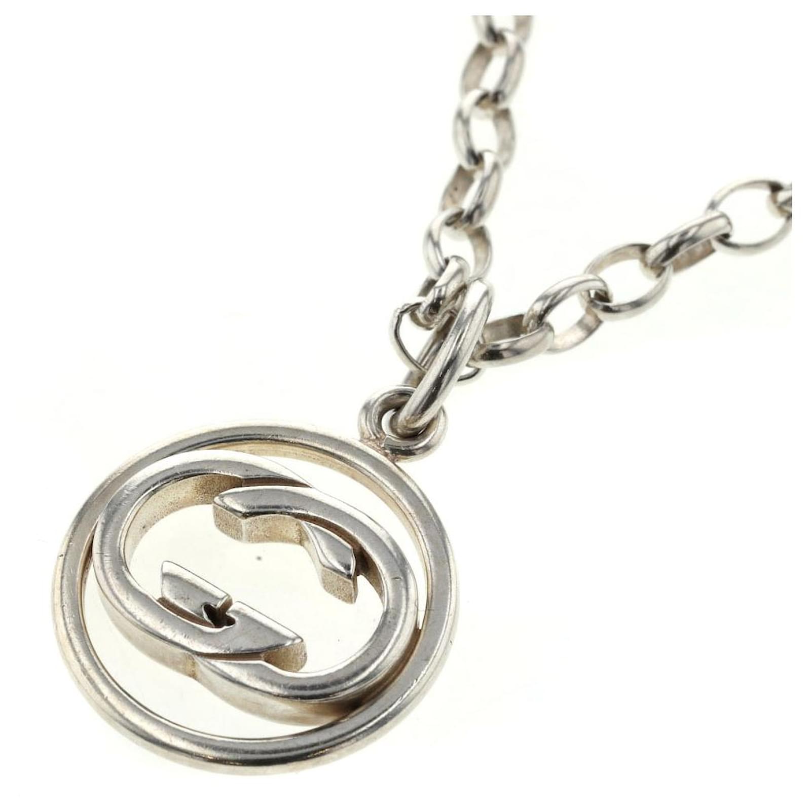 Interlocking G pendant necklace