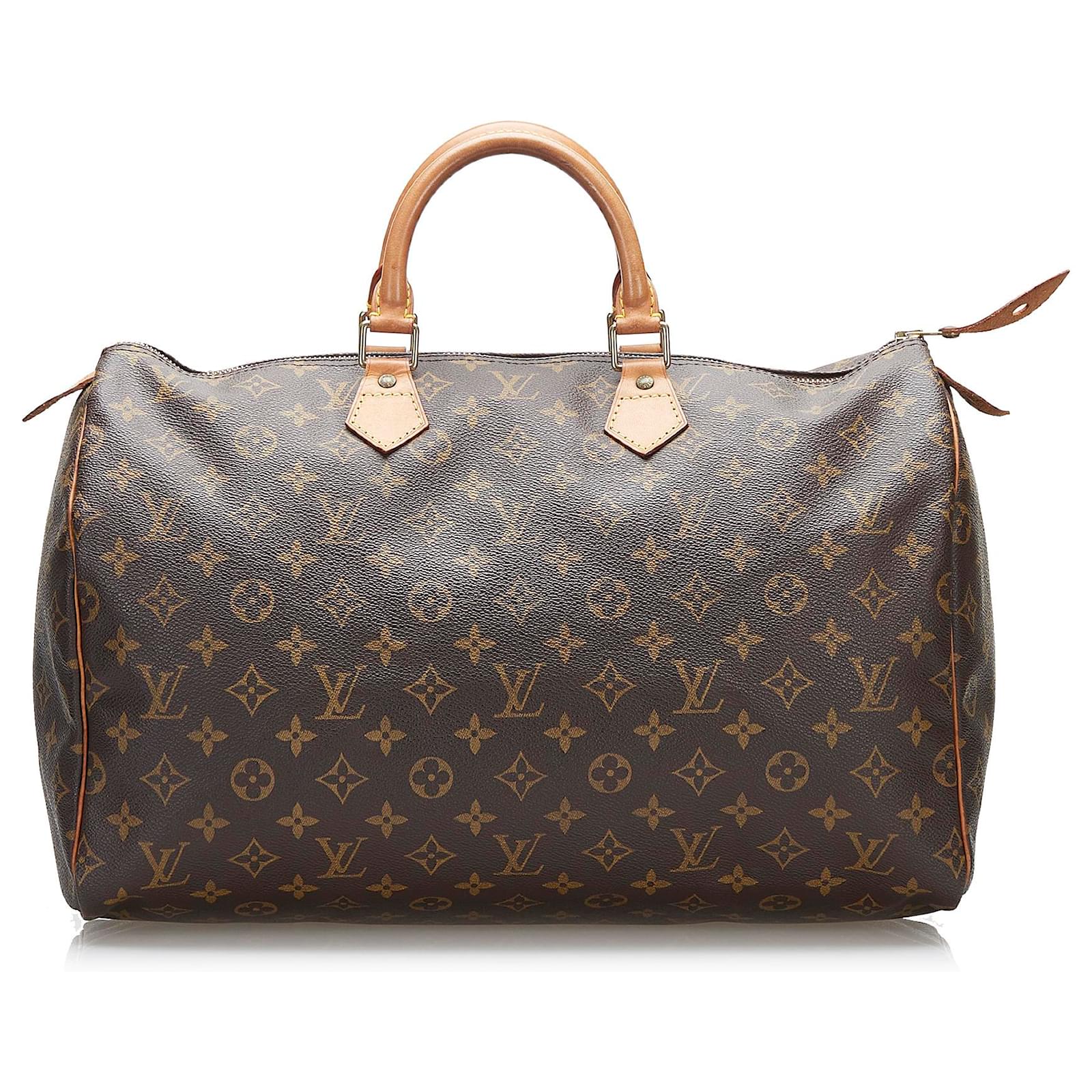 Speedy 40 in 2023  Monogram speedy, Louis vuitton monogram, Louis vuitton