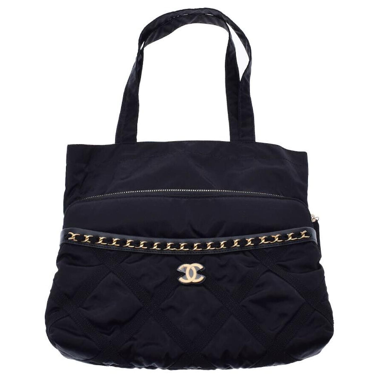 Chanel Chanel 19 Black Leather ref.780681 Joli Closet