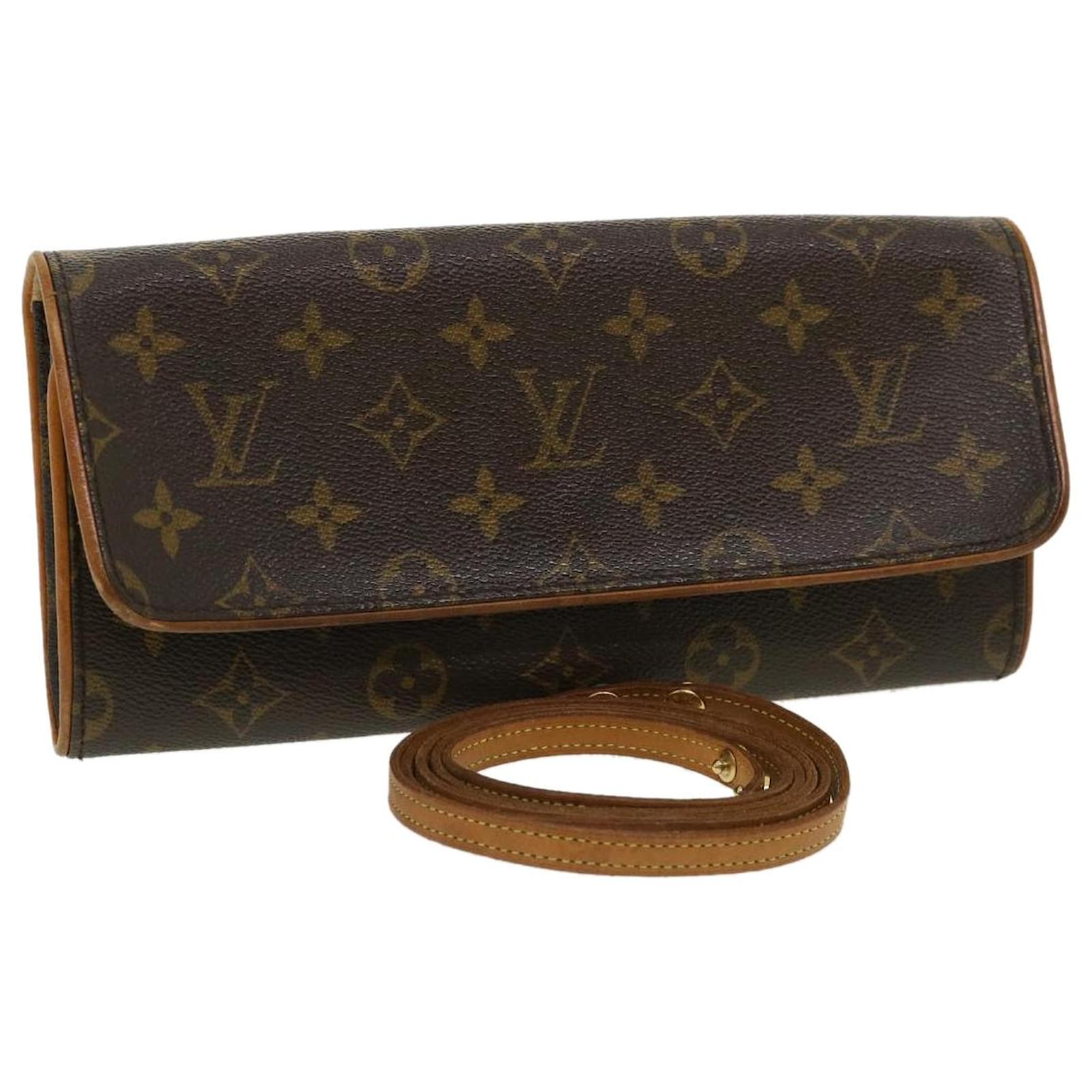 Louis Vuitton Borsa a tracolla Bosphore con pochette monogramma