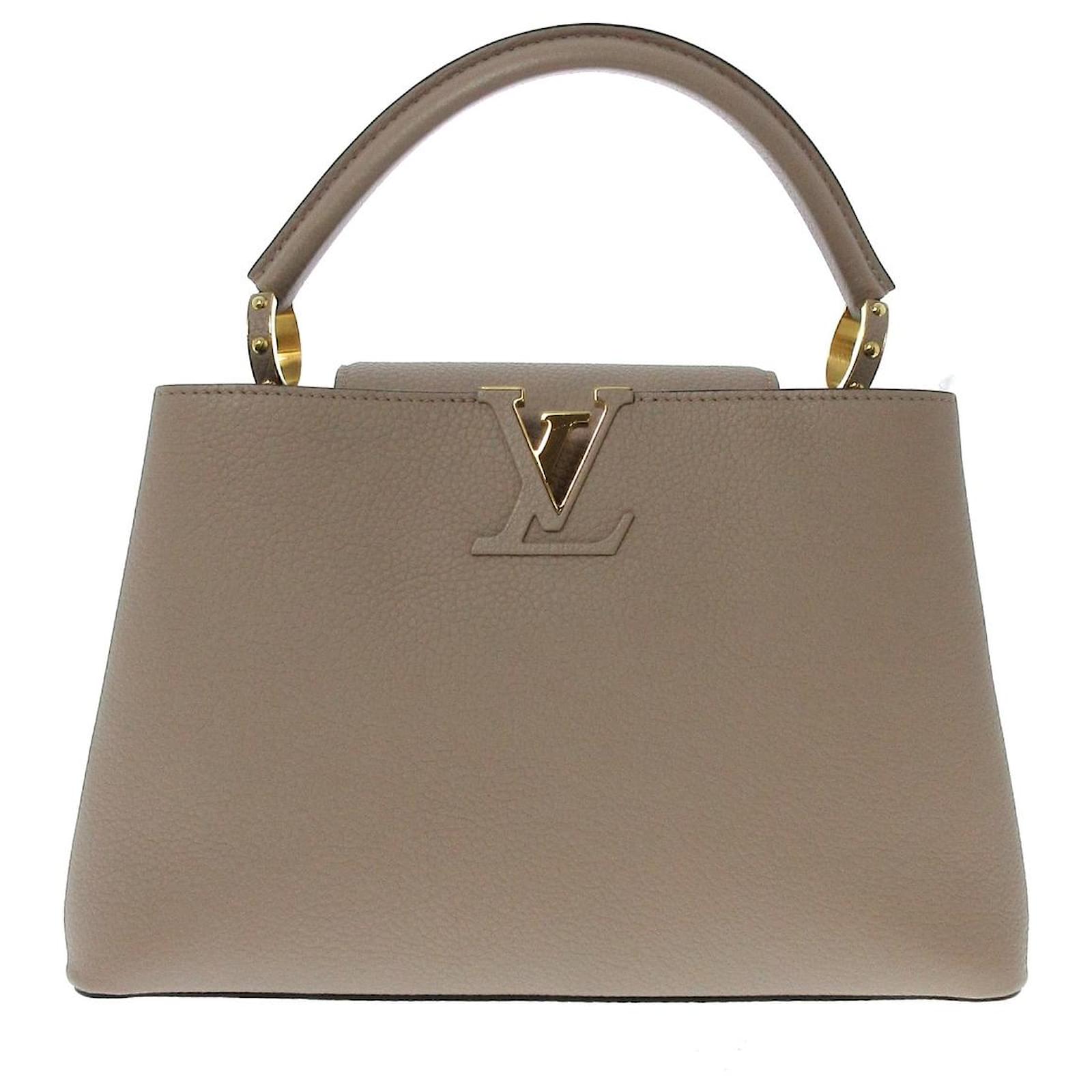 Louis Vuitton Capucines Womens Shoulder Bag