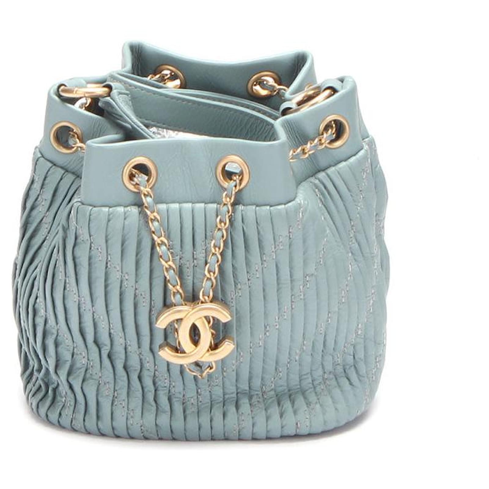 Chanel Pleated Drawstring Bucket Bag Blue Lambskin ref.782431