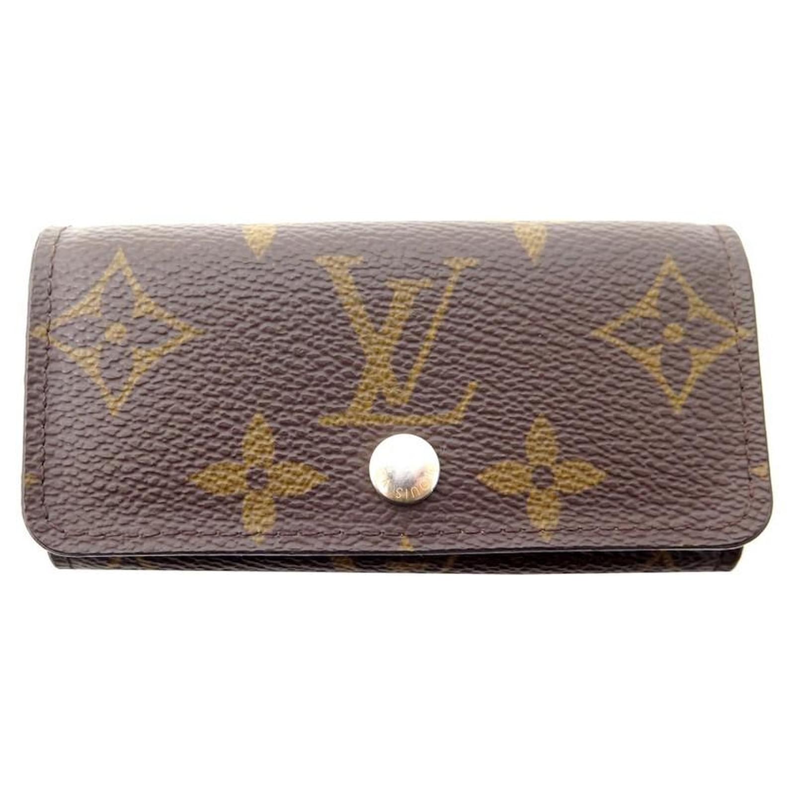 Louis Vuitton Monogram Multicles 4 Key Holder Case