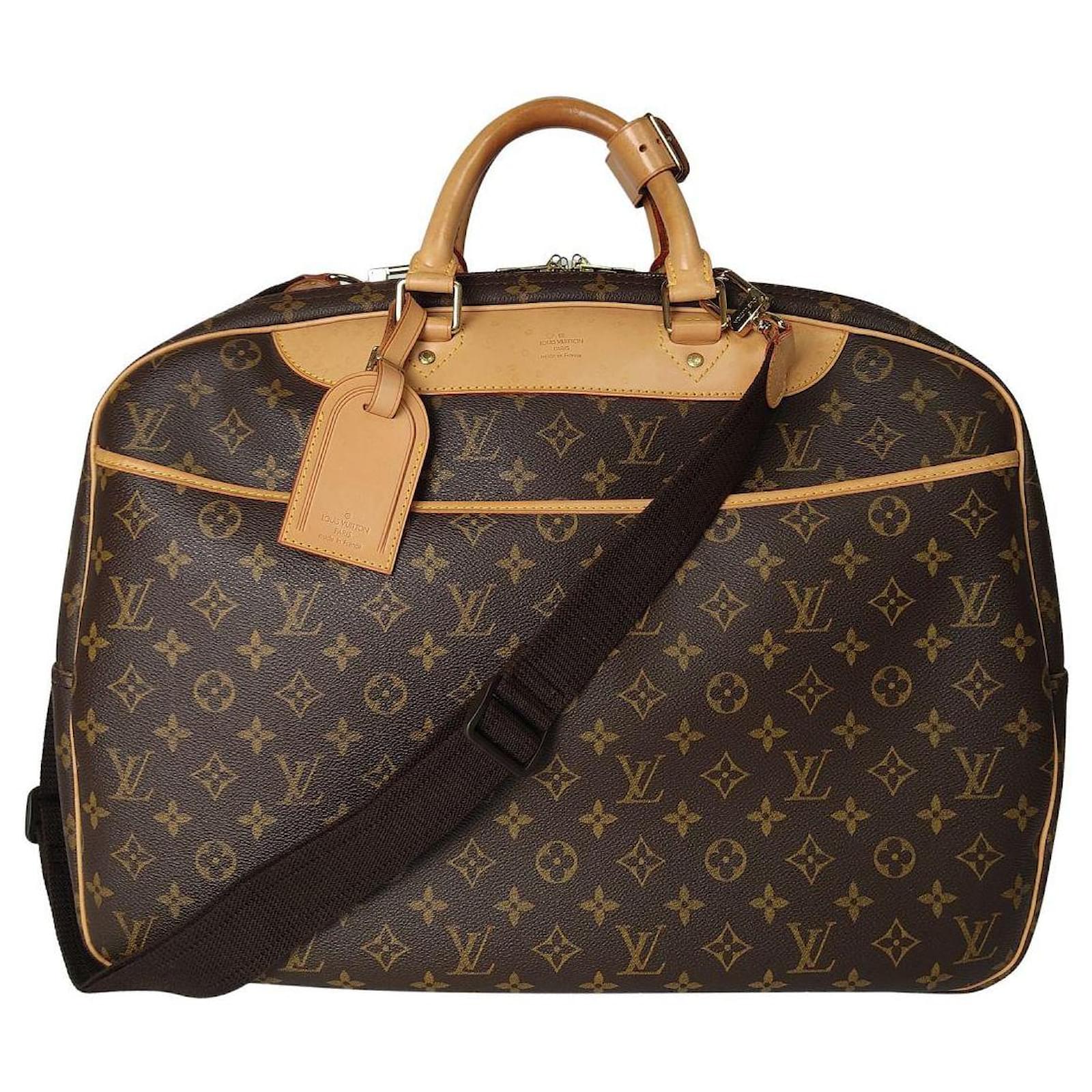 Authentic Louis Vuitton Travel Bag Keepall 45 Monogram Used LV Handbag  Vintage in 2023