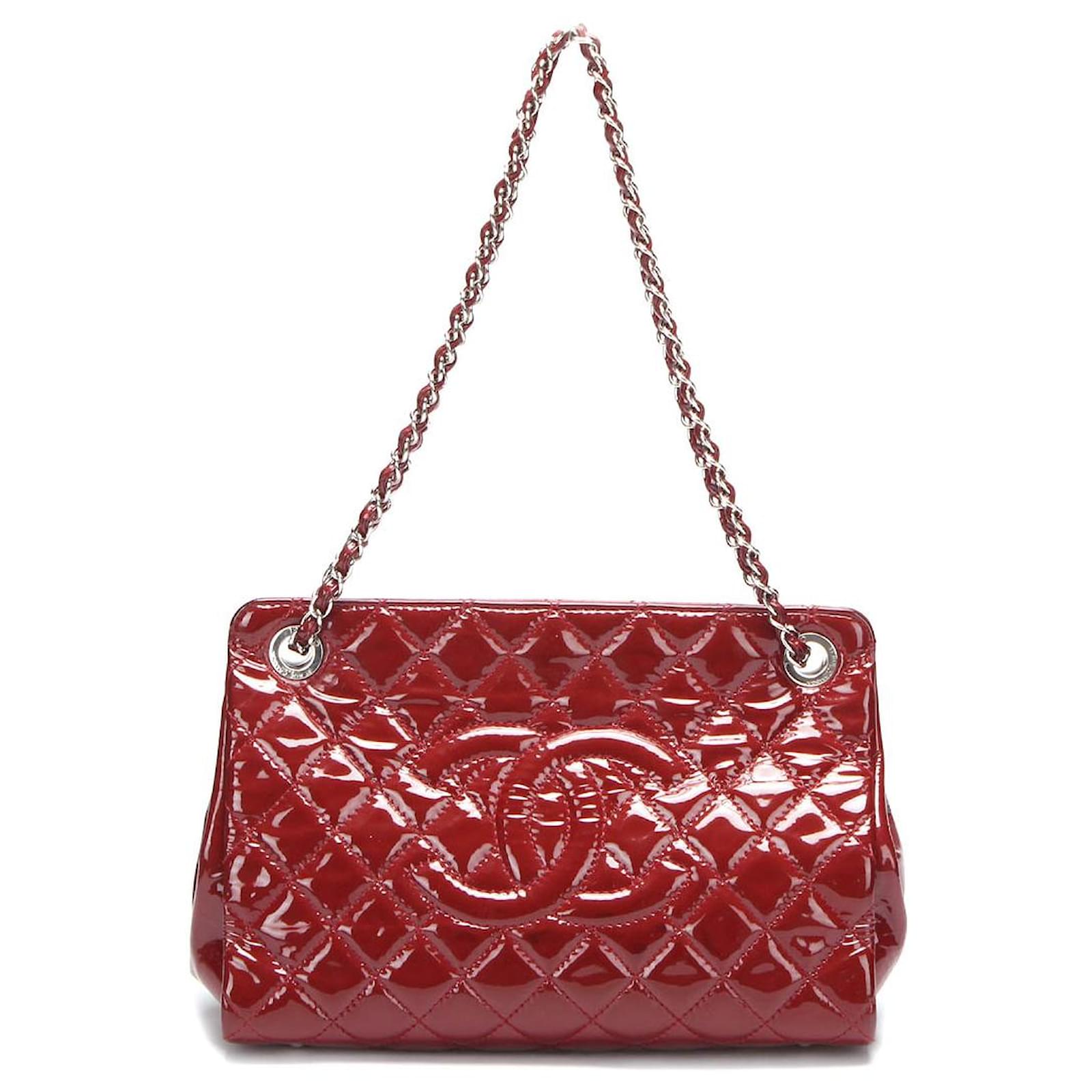 Chanel Patent Leather Grand Shopping Tote Red ref.785503 - Joli Closet