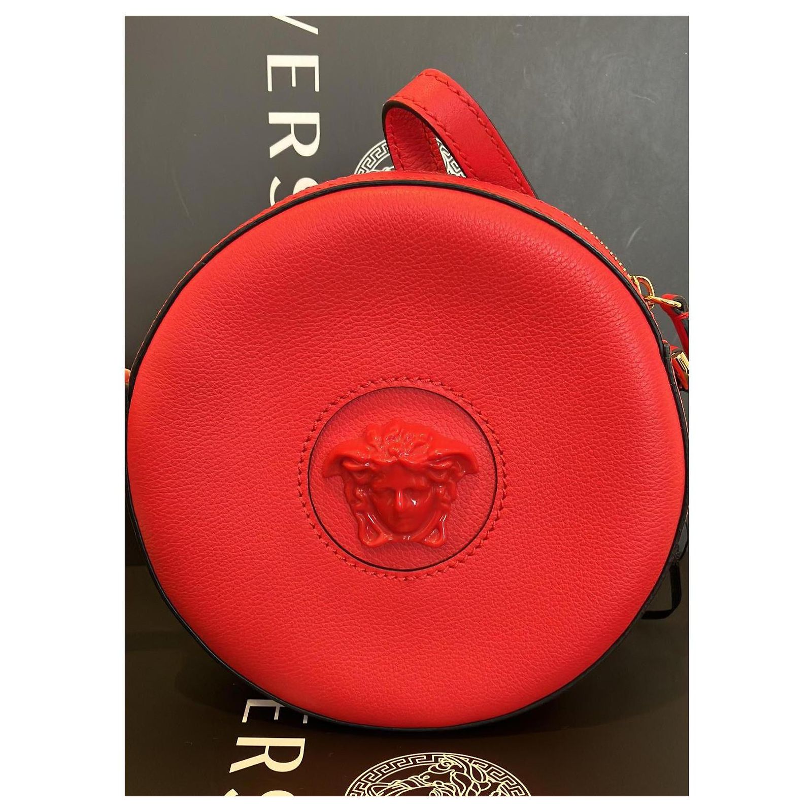 Versace Rouge Déconnecter versace Cuir Rouge ref.786574 - Joli Closet