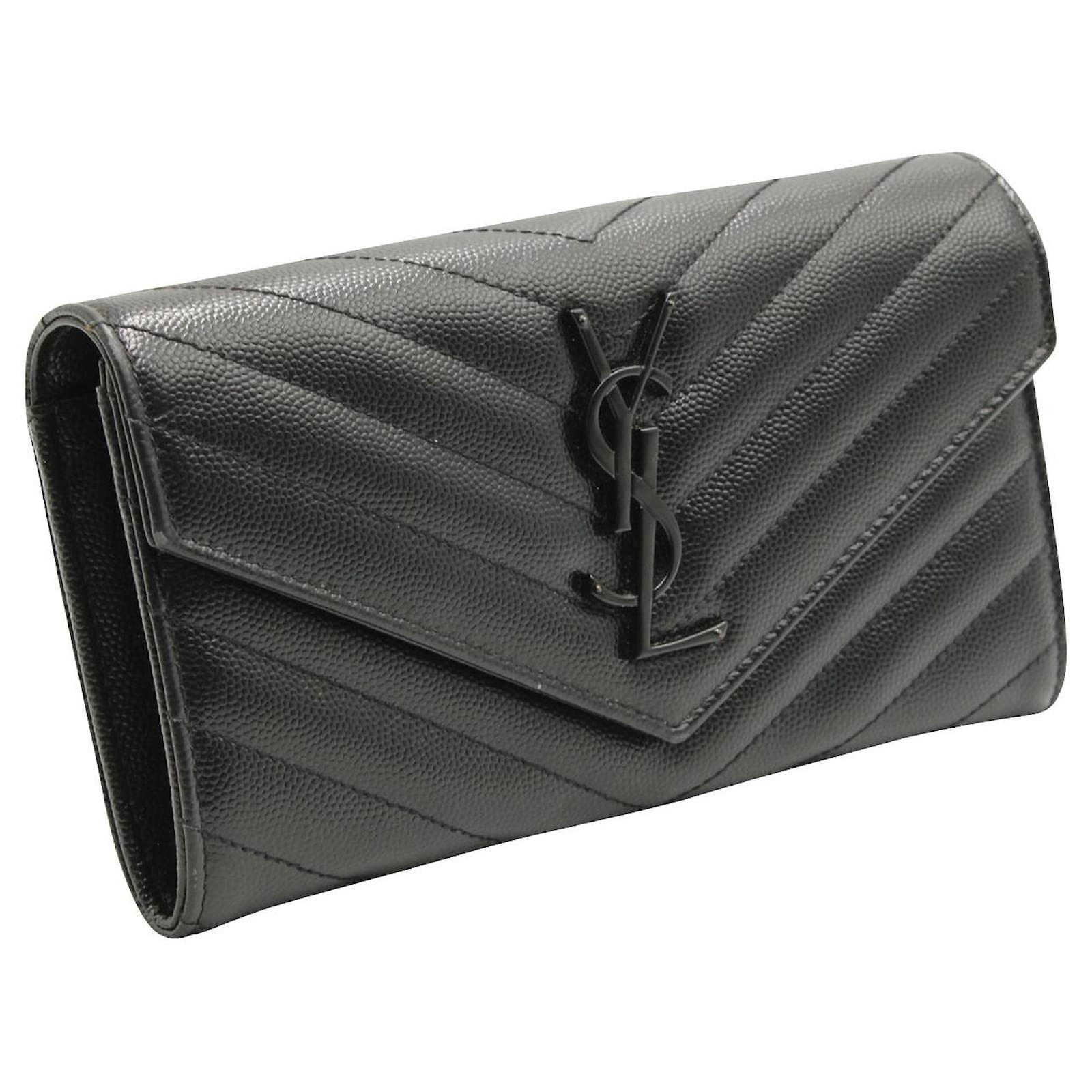 Saint Laurent Monogram Chain Wallet In Grained Matelasse Leather