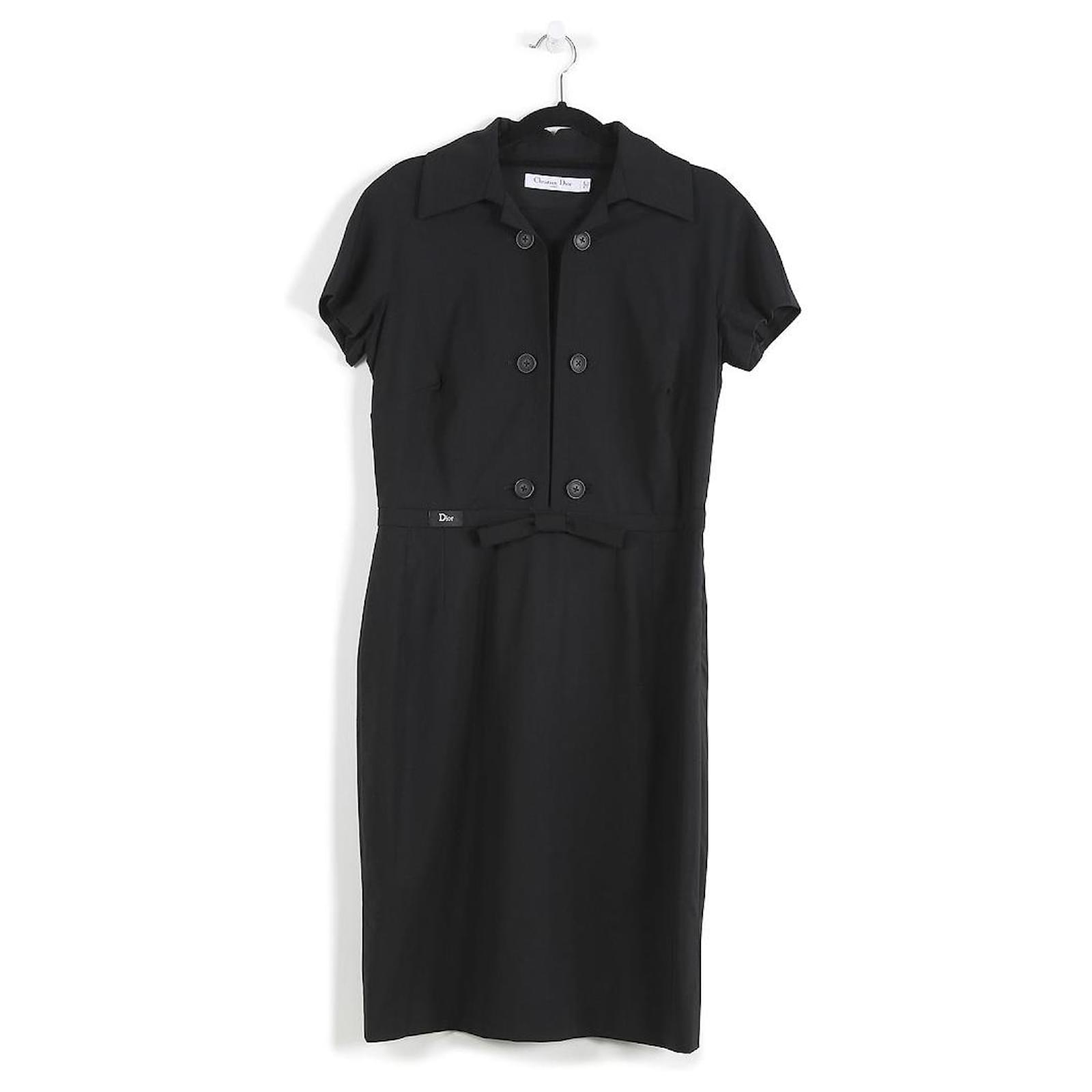 Selianne Robe mi-longue boutonnée ouverte sur le devant noire pour