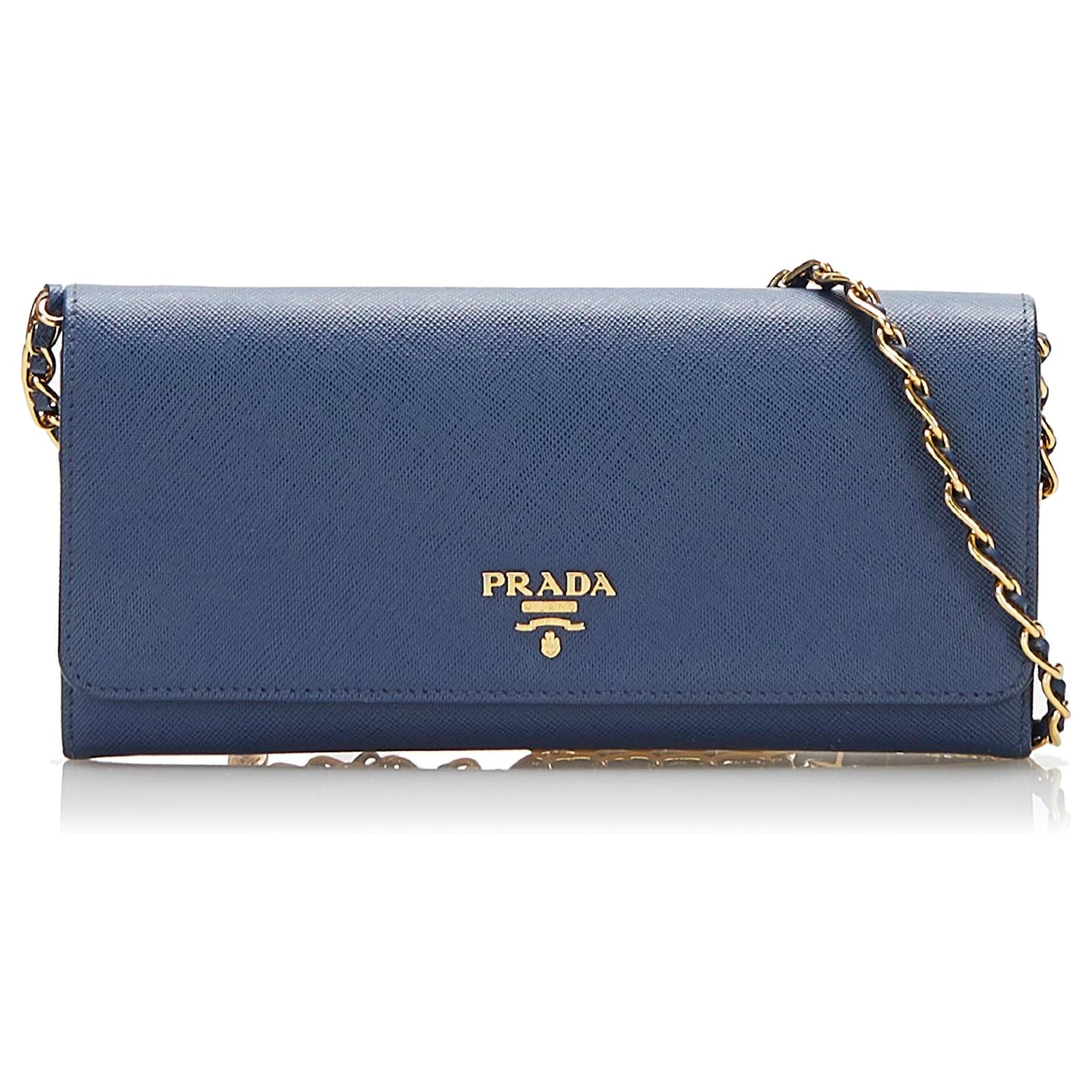 PRADA - a Saffiano Wallet On Chain handbag