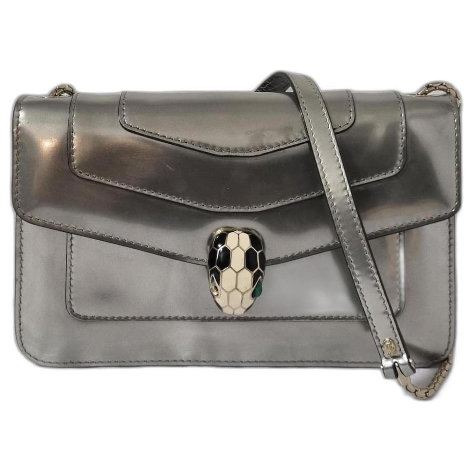 Bulgari Serpenti Clutch chain strap bag Silver hardware Patent leather  ref.790985 - Joli Closet