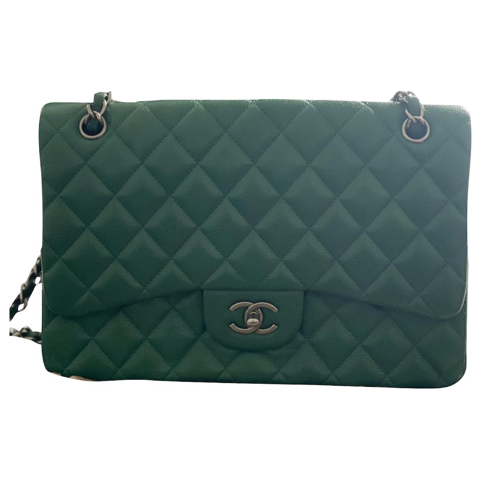 ukendt sød smag Tredive Chanel timeless Classic green bag Leather ref.791213 - Joli Closet