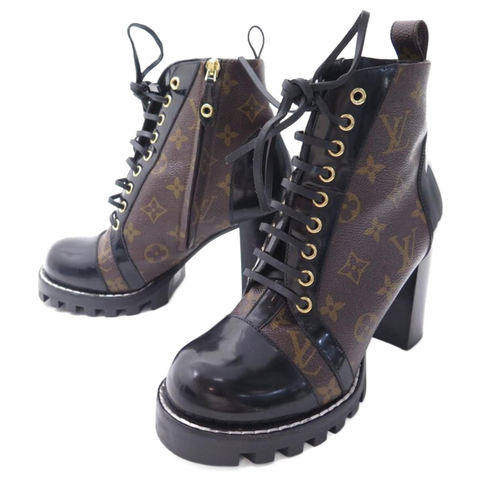 star trail ankle boots