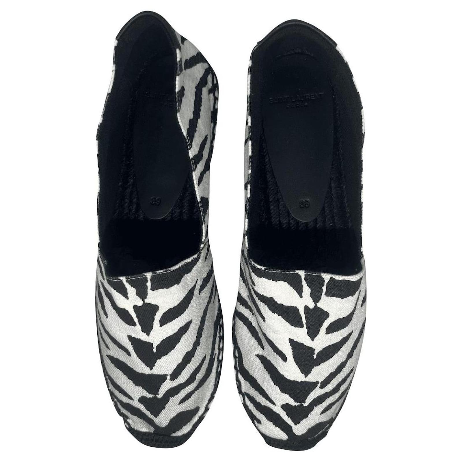 De volgende Natuur Afhankelijk Saint Laurent Espadrilles Zebra print Cloth ref.793574 - Joli Closet