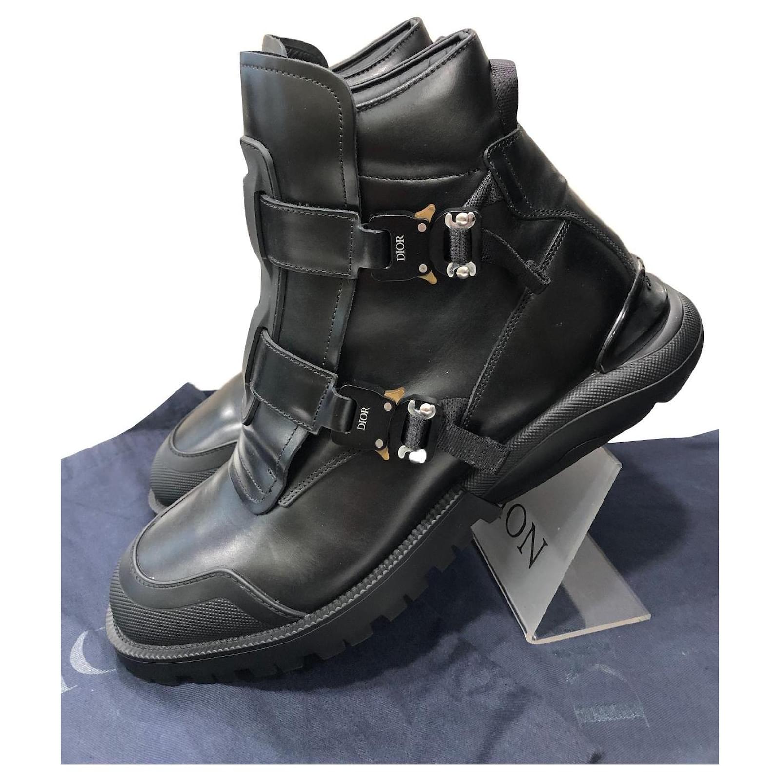 Dior Short boots Black Leather ref.793732 - Joli Closet