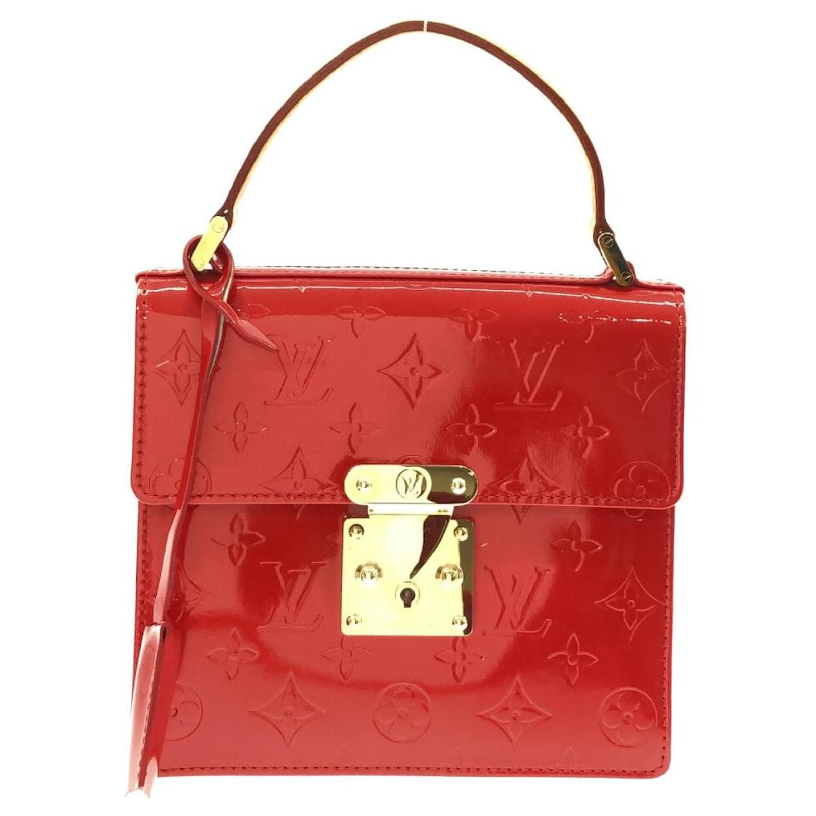 Louis Vuitton Spring Street Red Patent leather ref.213219 - Joli Closet