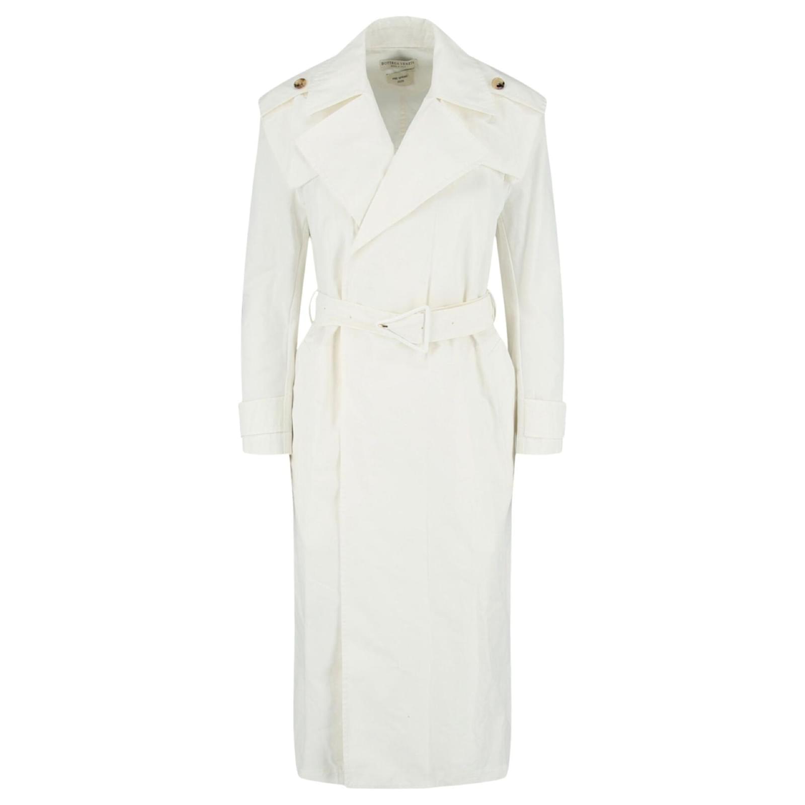 コート BOTTEGA VENETA Woman Coat White 709034V25G0 9000 BOTTEGA VENETA | White Women's Coat | YOOX