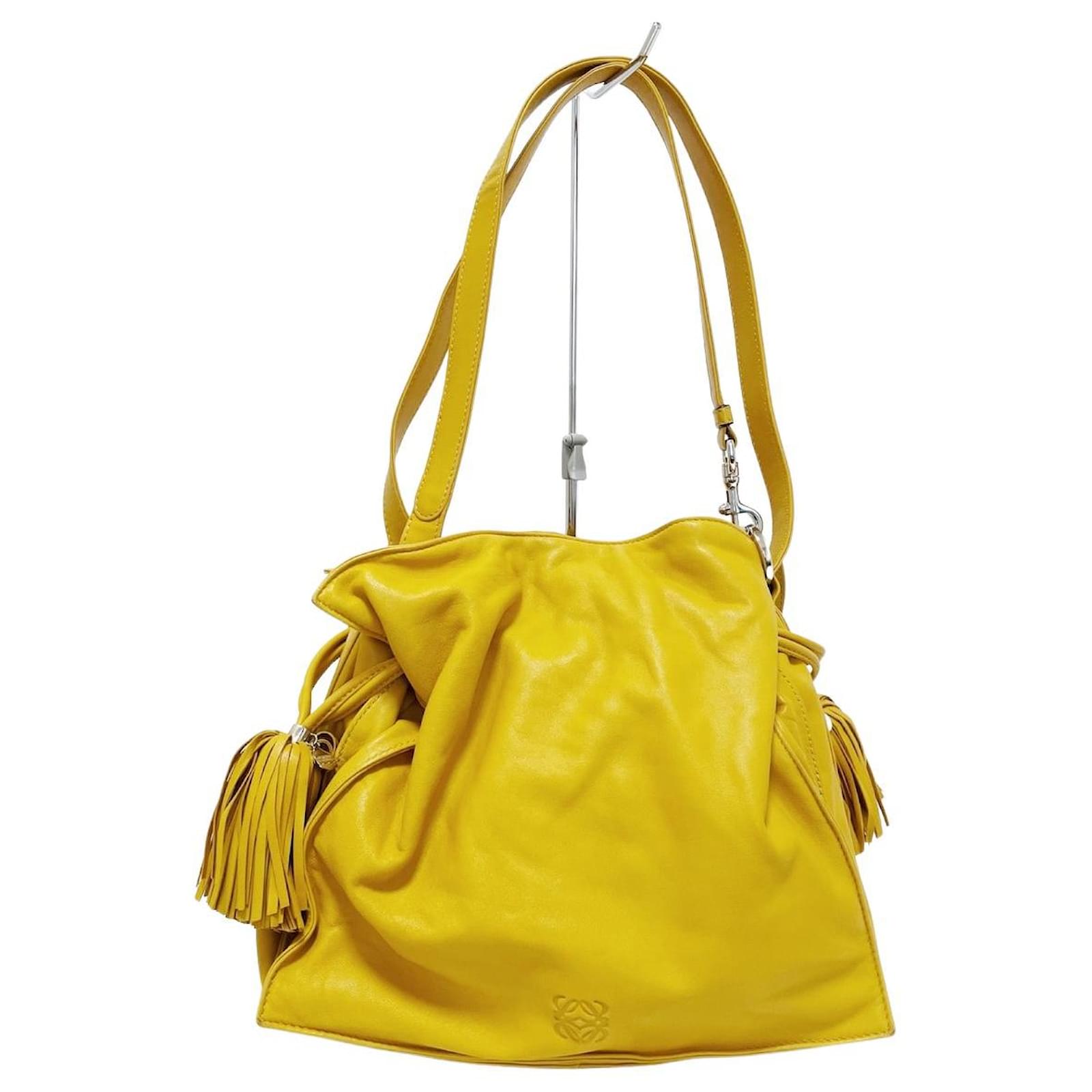 Loewe Flamenco Yellow Leather ref.797430 - Joli Closet