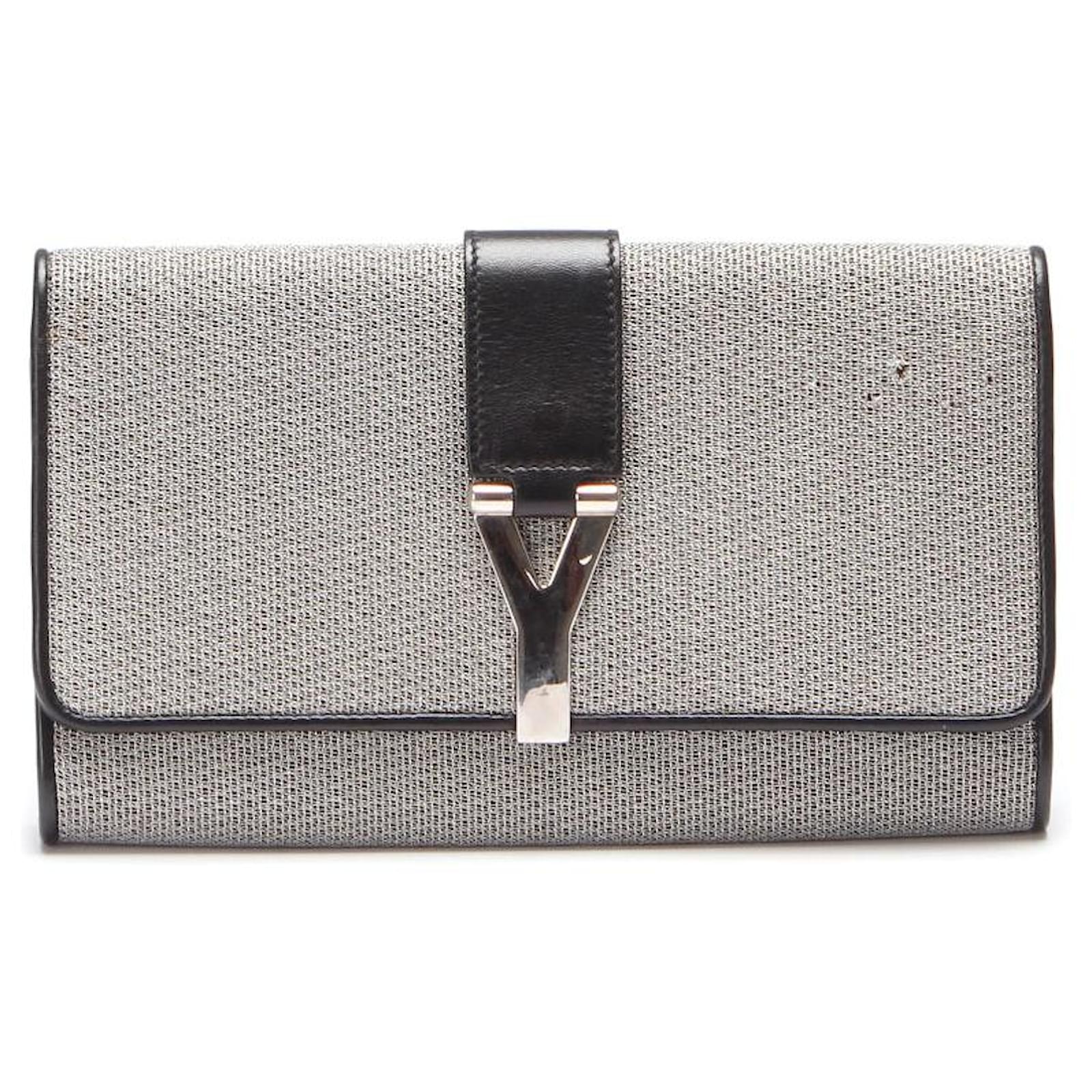 Yves Saint Laurent Chyc Clutch Bag Leather Clutch Bag 265701 in