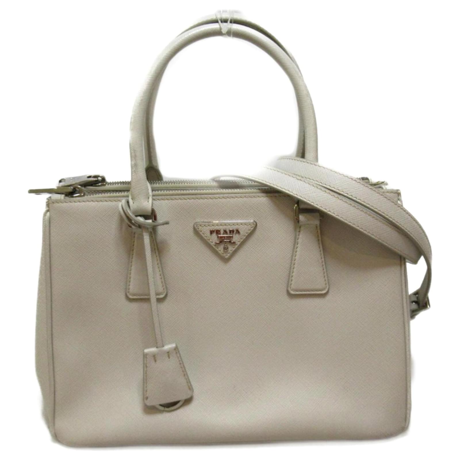 Prada White Saffiano Galleria Handbag Leather Pony-style calfskin  ref.289477 - Joli Closet