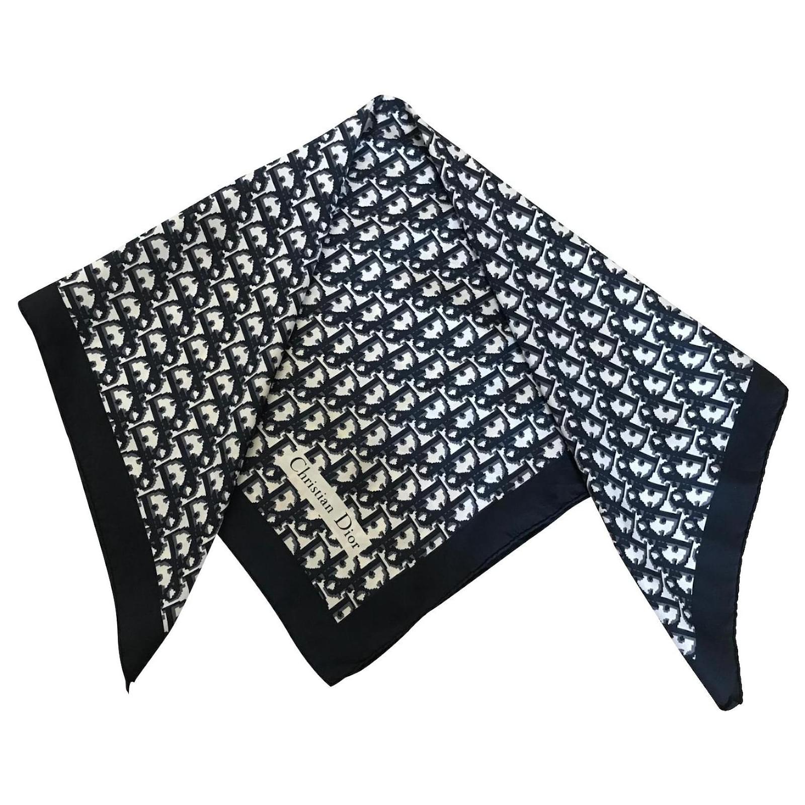 Dior Scarves Black White Silk ref.800526 - Joli Closet