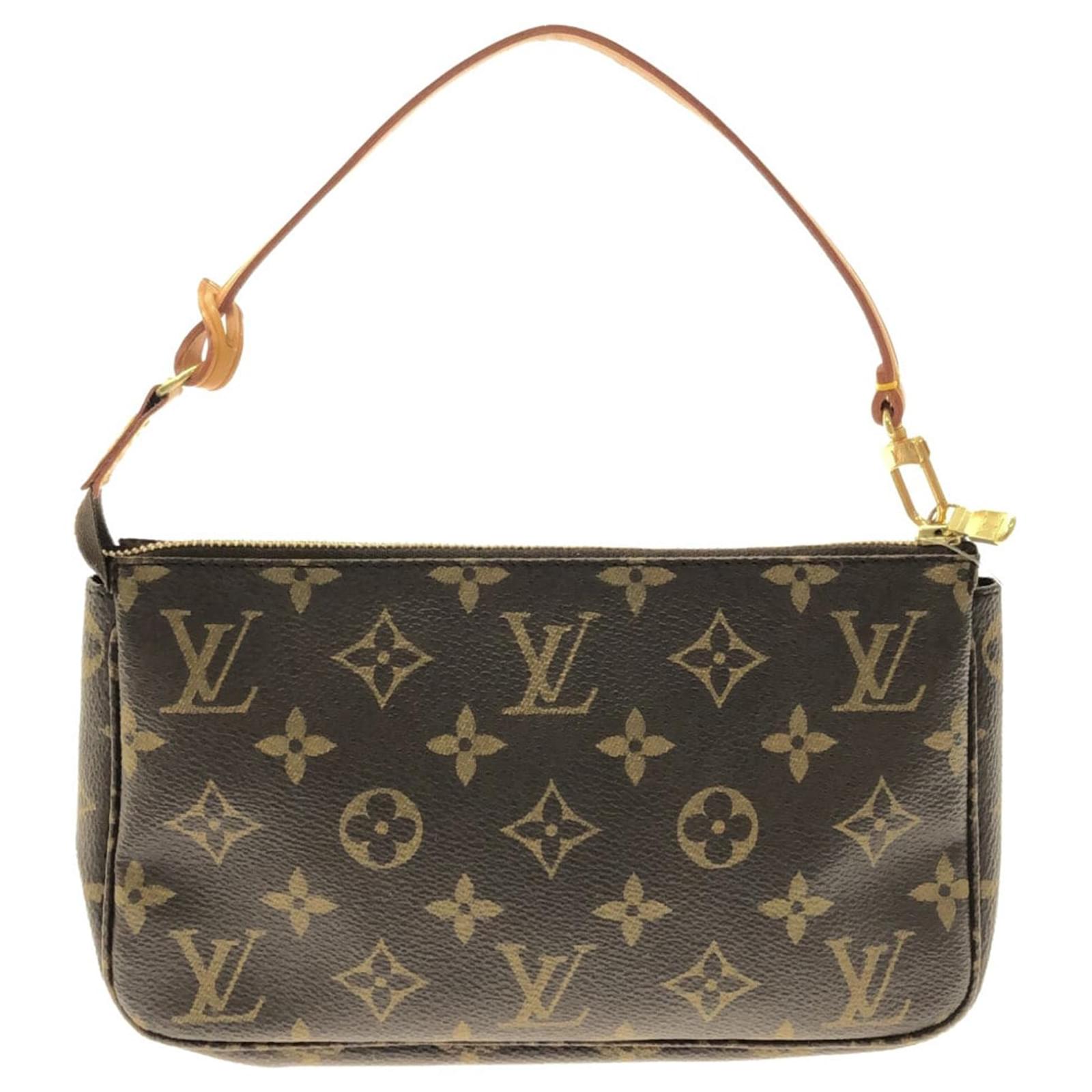 Pochette accessoire cloth handbag Louis Vuitton Brown in Cloth