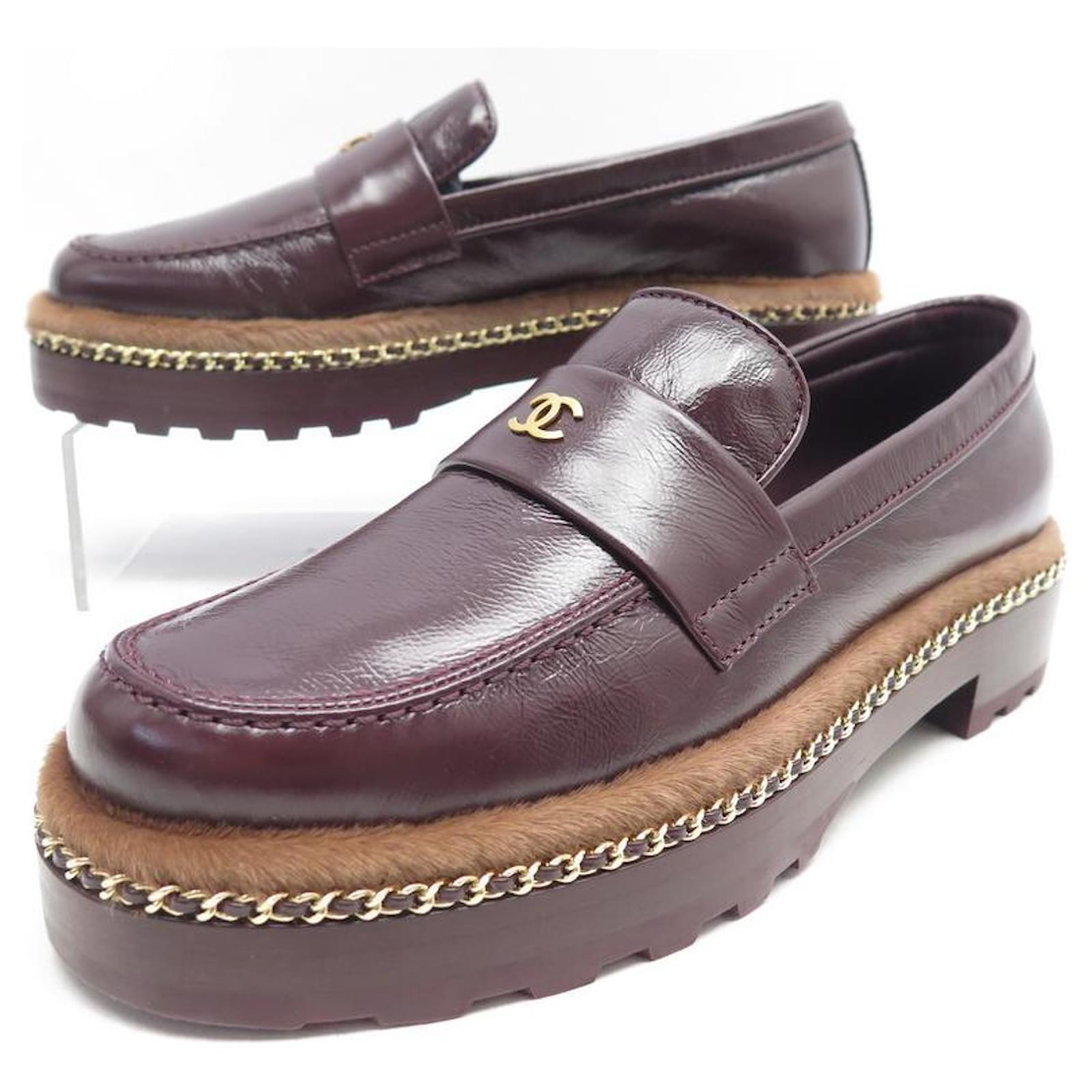 NEW CHANEL SHOES33189 Church´s Loafers 36 BURGUNDY LEATHER LOGO CC LOAFERS Dark red ref.801988 - Joli Closet