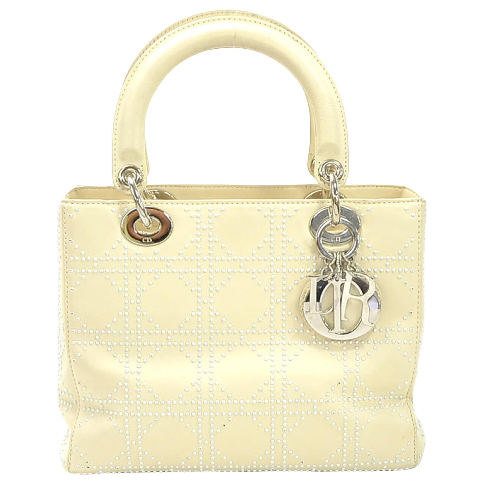 Dior Lady Dior White Leather ref.802584 - Joli Closet