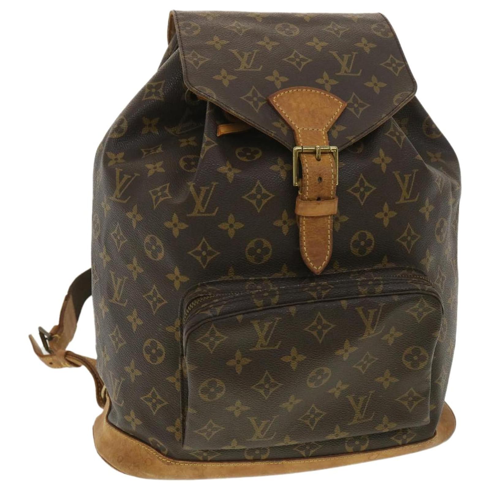 LOUIS VUITTON Monogram Montsouris GM Backpack – The Luxury Lady