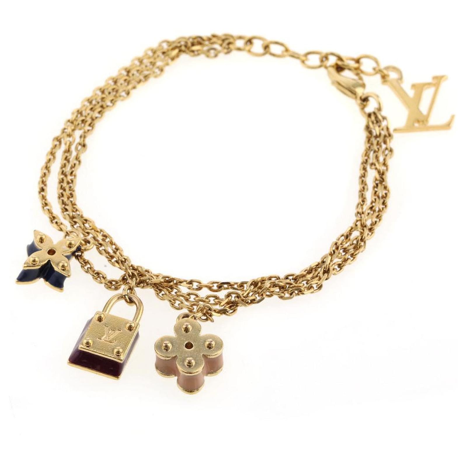 Louis Vuitton Monogram Charms Bracelet Golden ref.804362 - Joli Closet