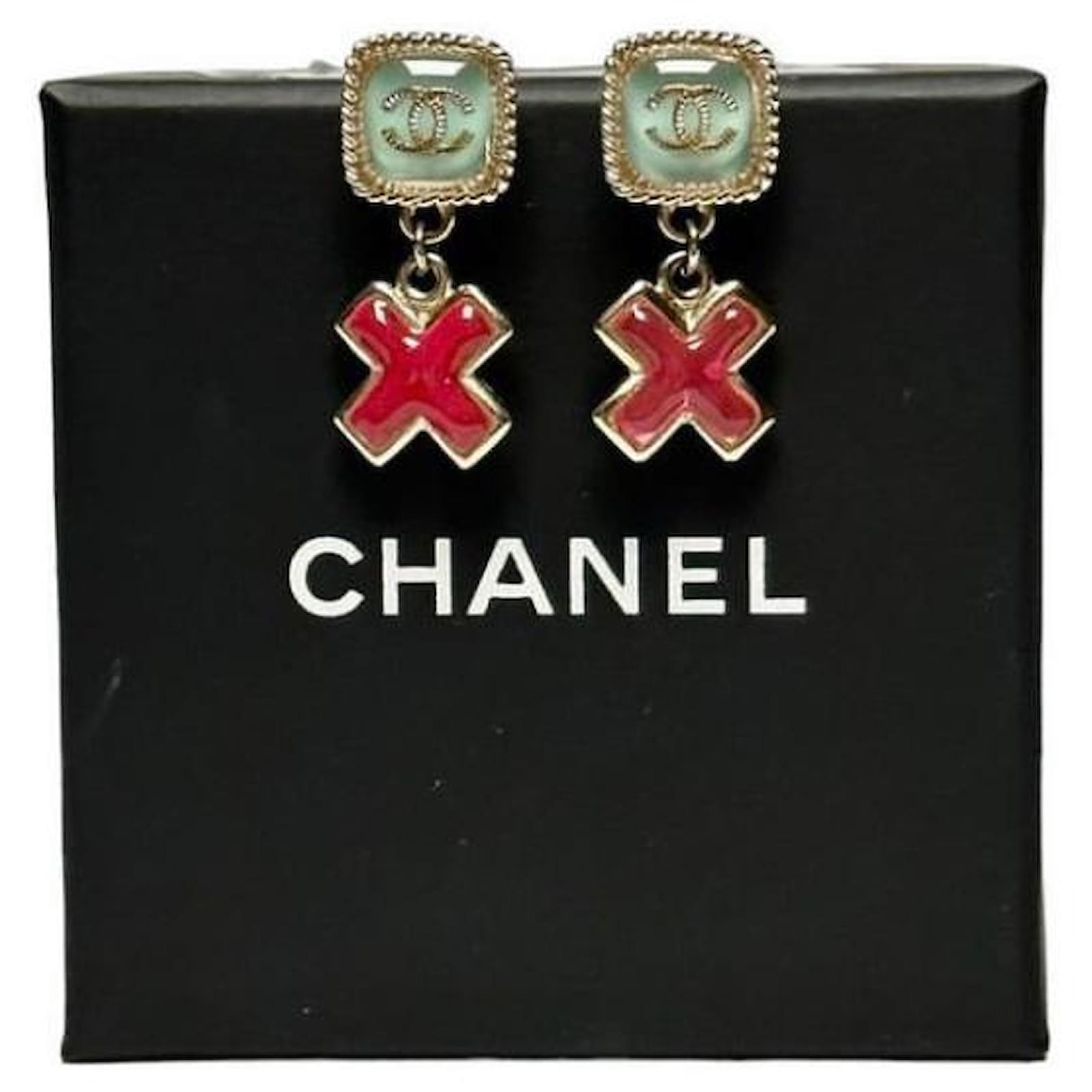 Chanel Earrings for Spring Summer 2017 Collection