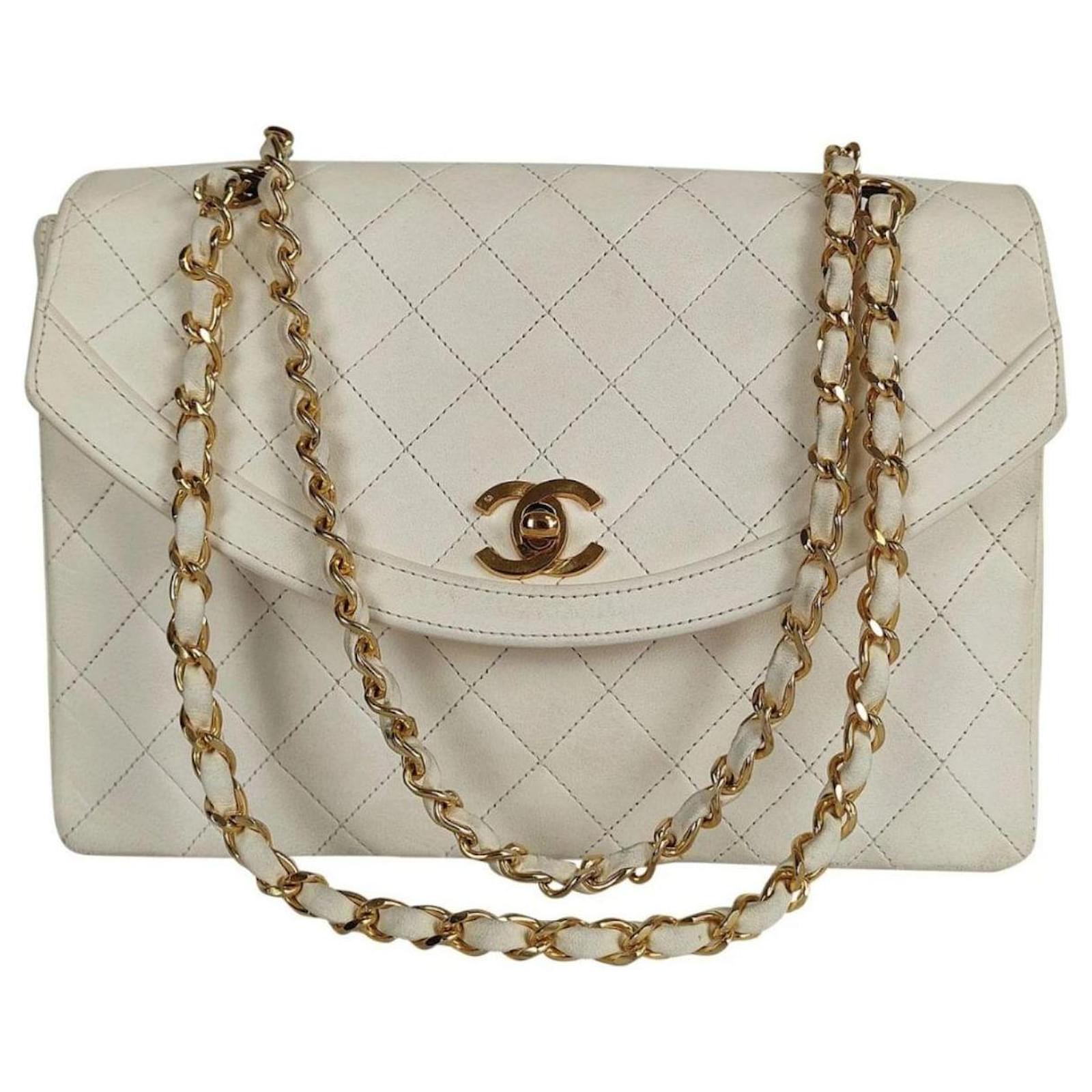 Chanel Classic Quilted Sac Class Rabat at 1stDibs