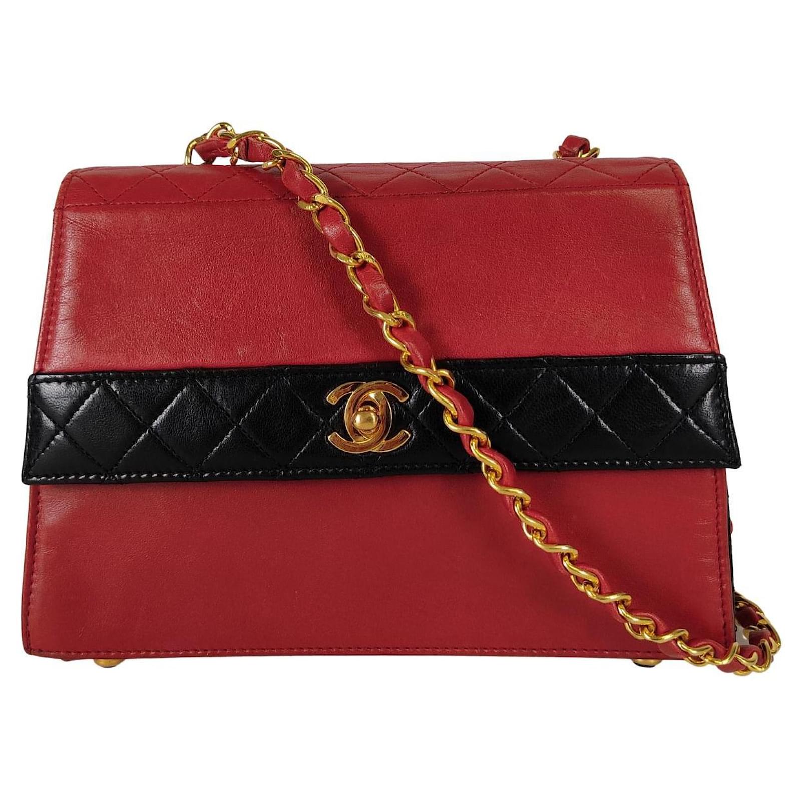 Chanel vintage Mini Trapeze shoulder bag in twotone leather Red ref