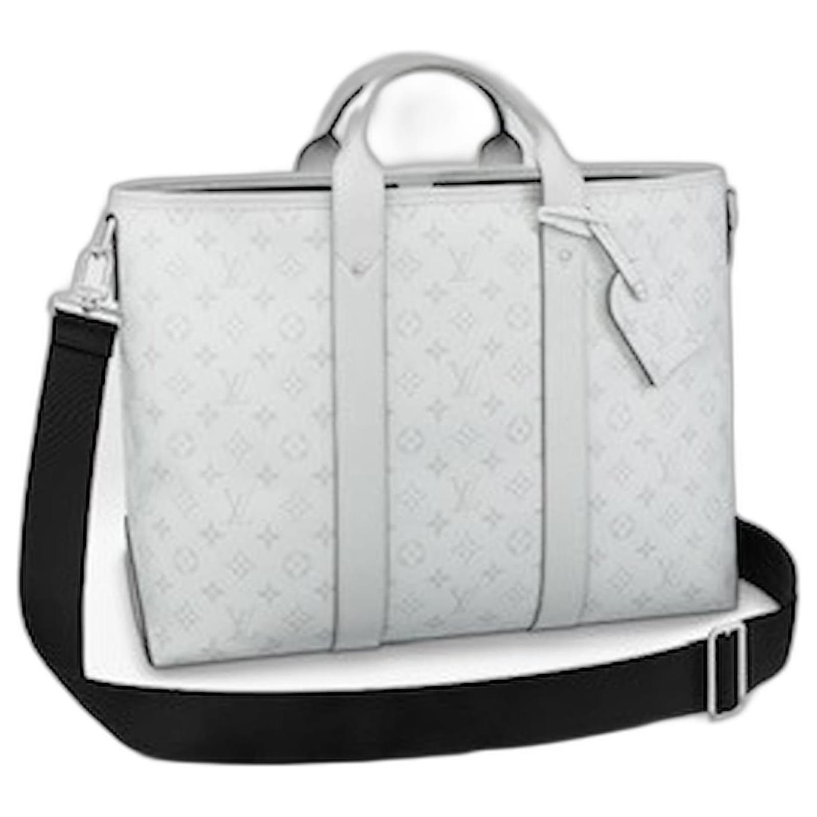 LOUIS VUITTON ホワイトトートバッグ LOUIS VUITTON（ルイ・ヴィトン） トートバッグ メンズ レディース