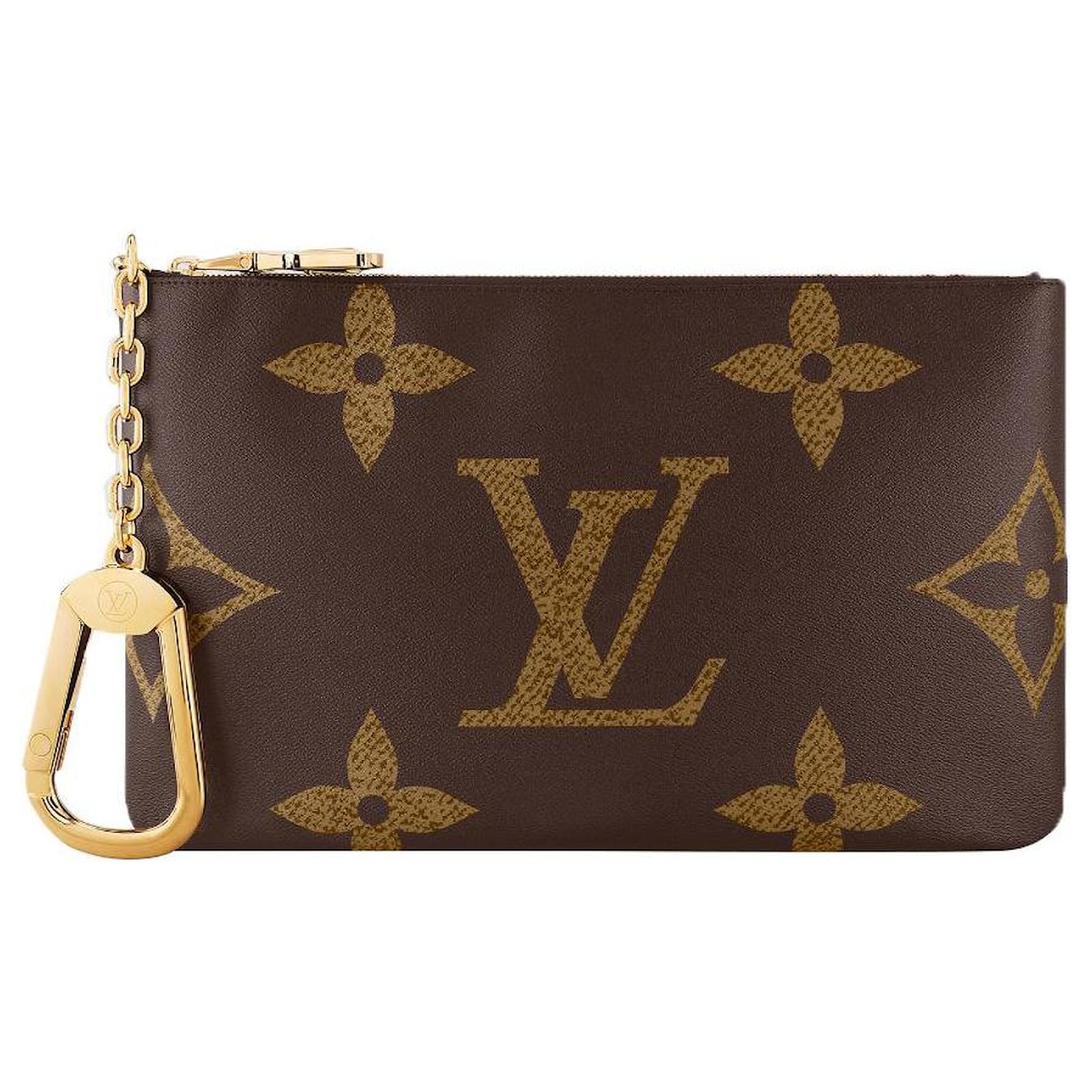 Louis Vuitton Name Tag XL Clutch