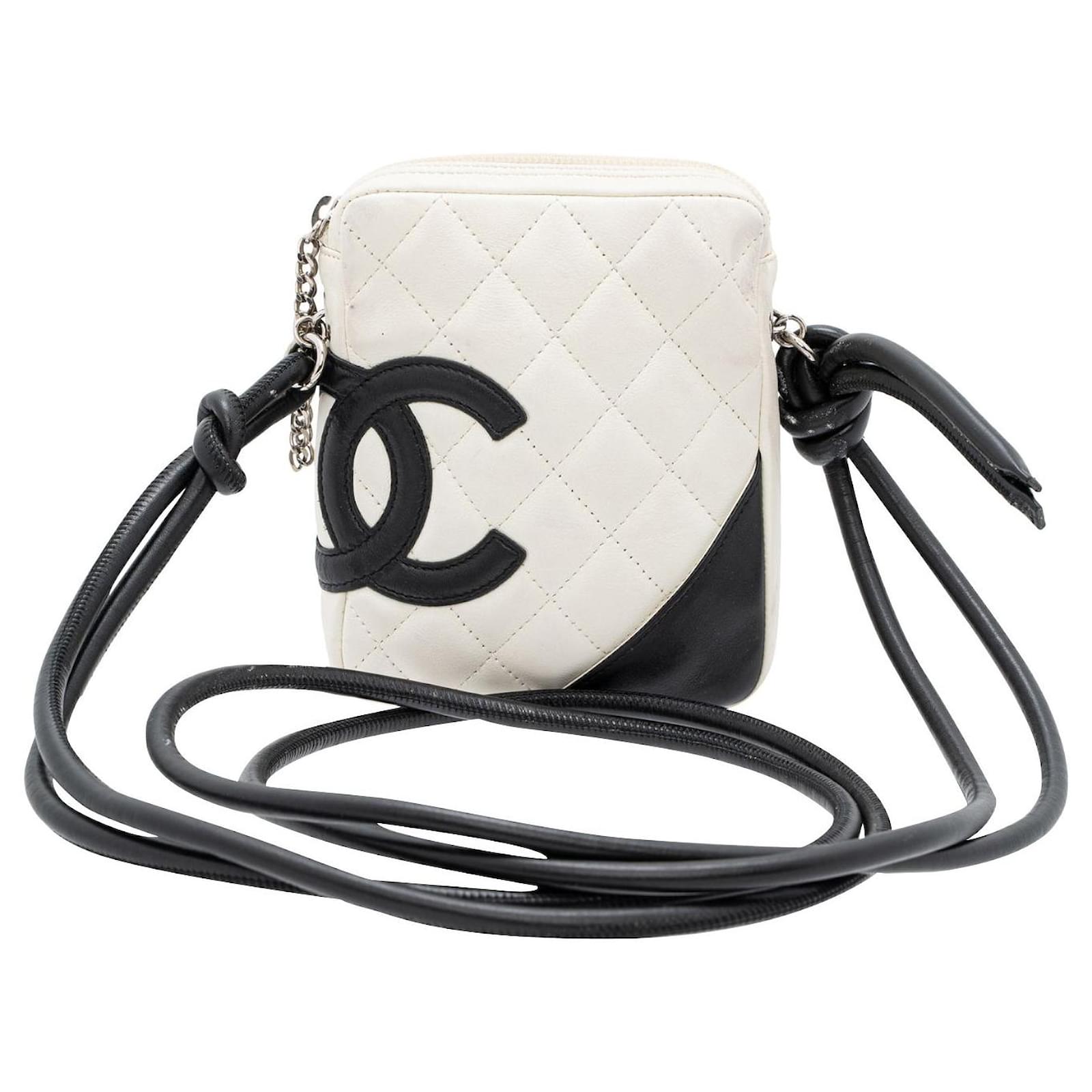 Chanel Quilted Cambon Cross Body Bag Black Leather ref.807702 - Joli Closet