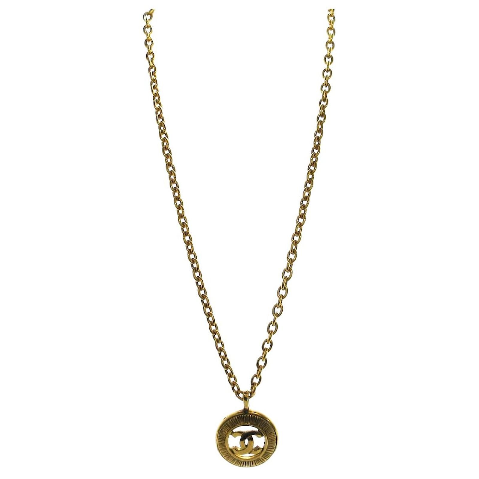 Chanel COCO Mark Golden Metal ref.808476 - Joli Closet