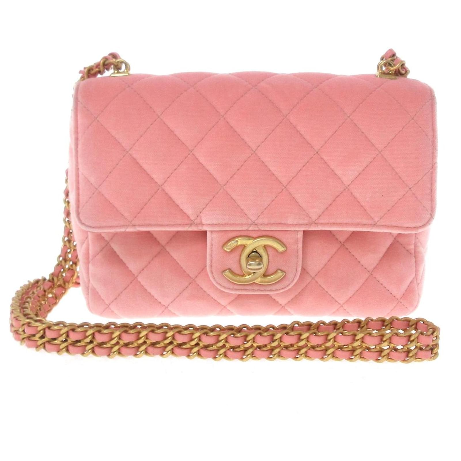 Chanel Classic Flap Pink Velvet ref.808497 - Joli Closet