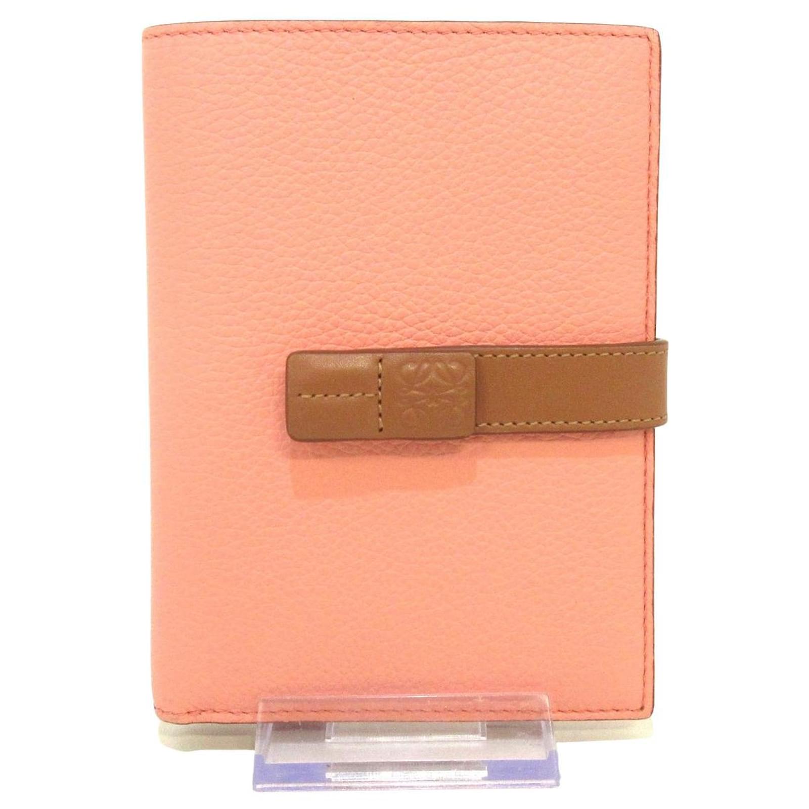 Loewe medium vertical wallet