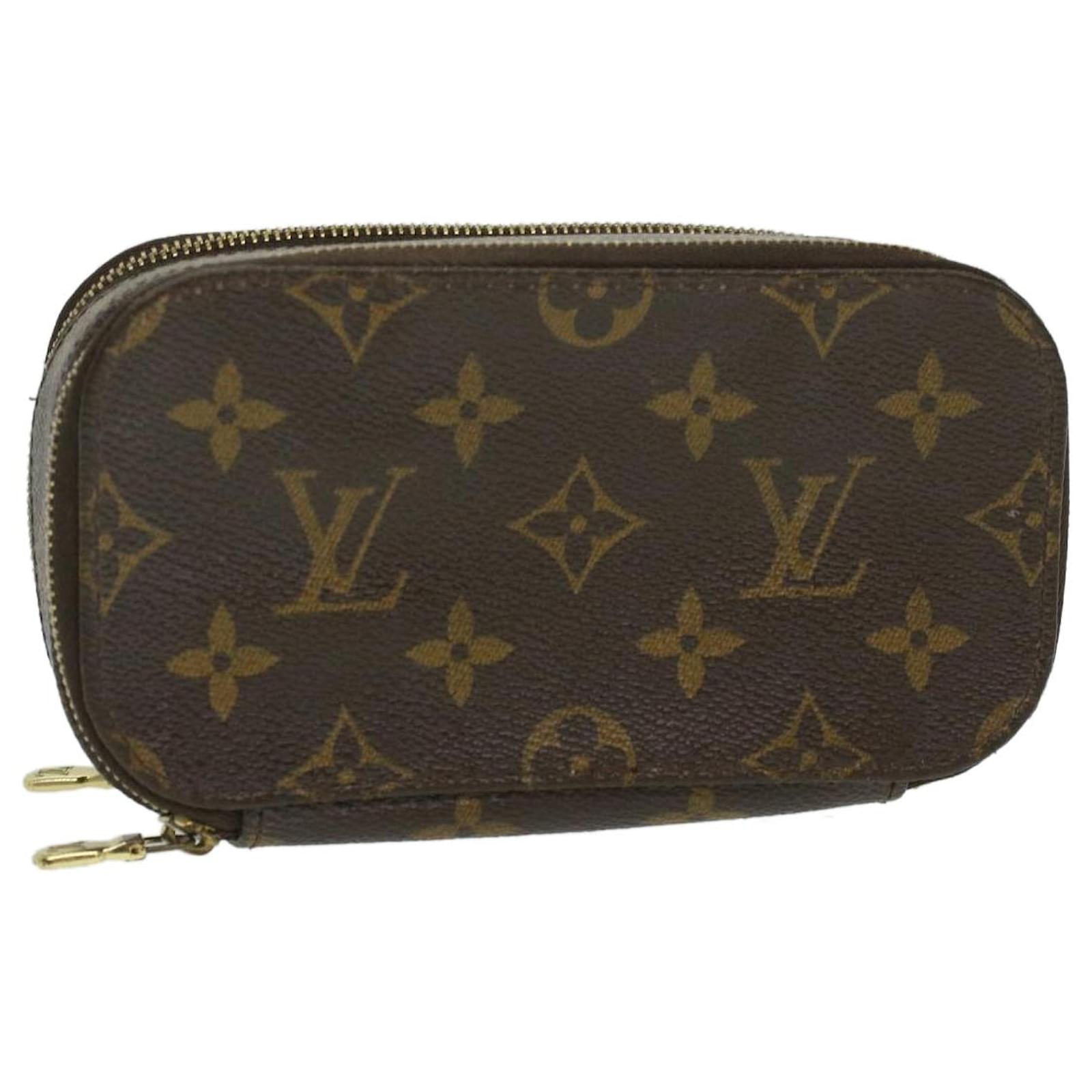 lv cosmetic pouch