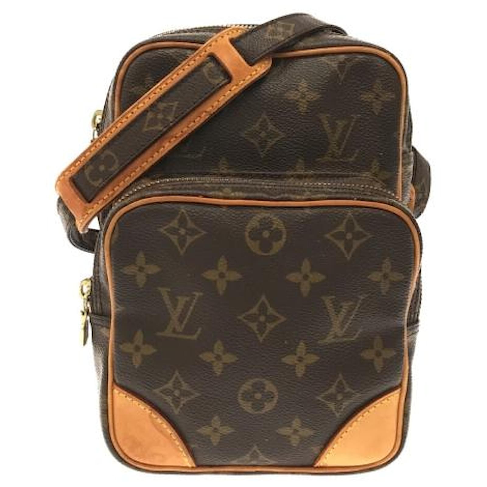 Louis Vuitton Amazonas Leinwand ref.811264 Joli Closet