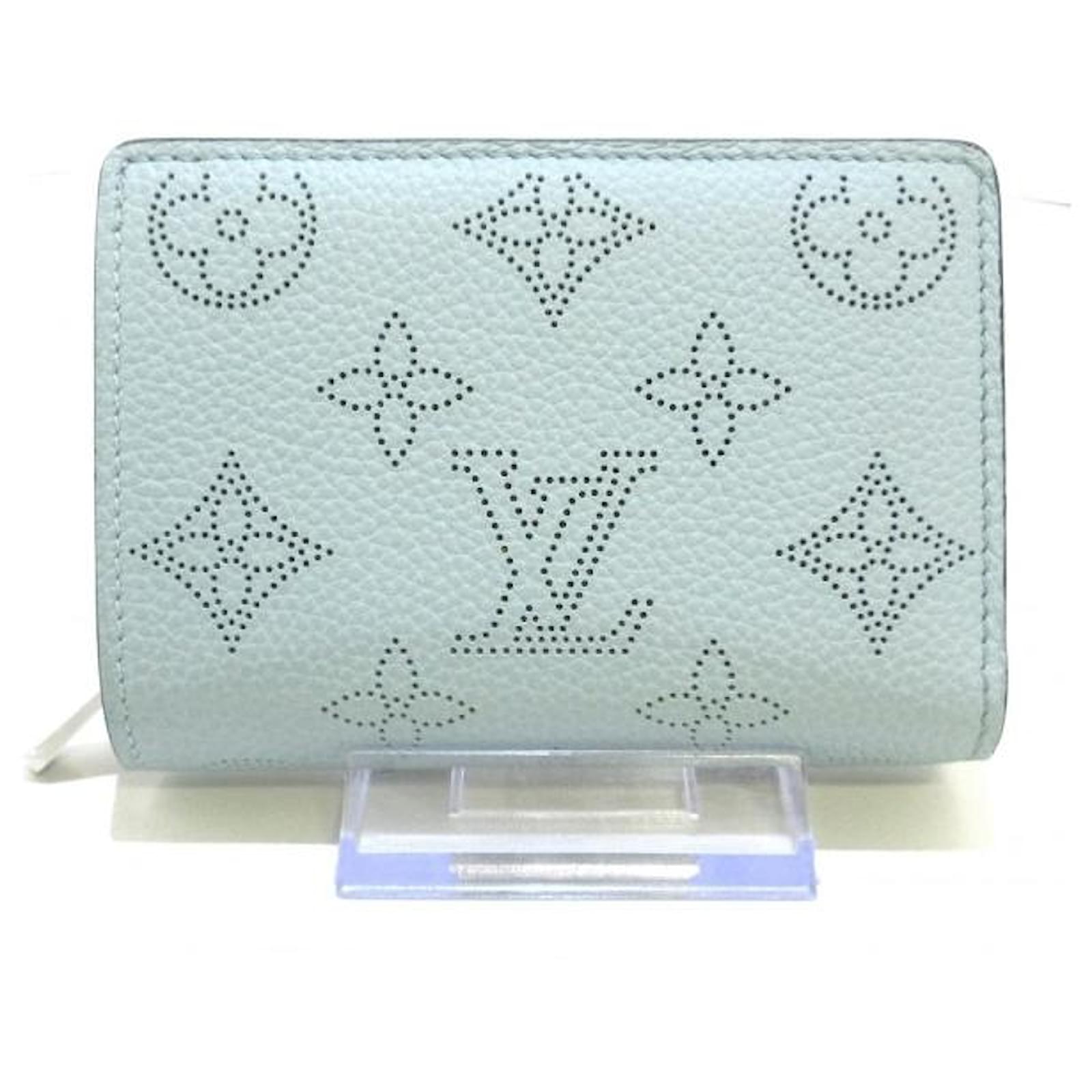 LOUIS VUITTON Monogram Empreinte Portefeuille Clare Wallet White