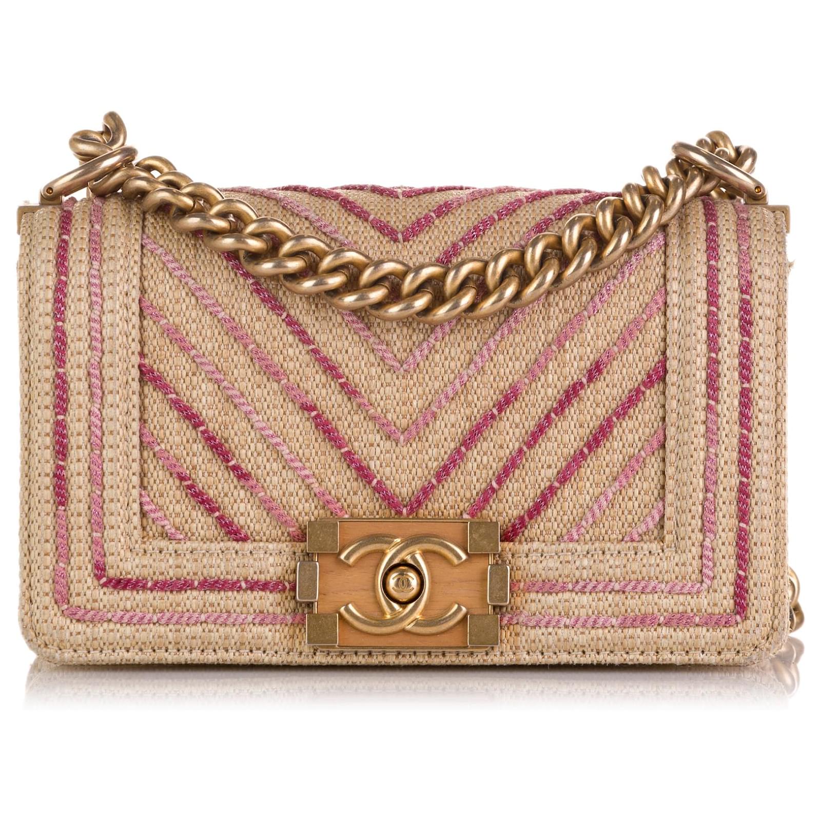 Chanel Pink Raffia Le Boy Bag ref.815660 - Joli Closet