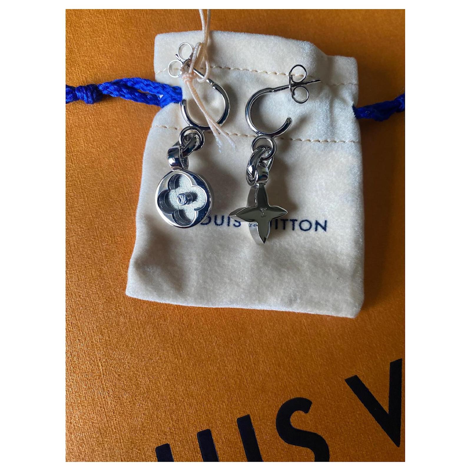Louis Vuitton My flower earrings Silvery ref.795694 - Joli Closet