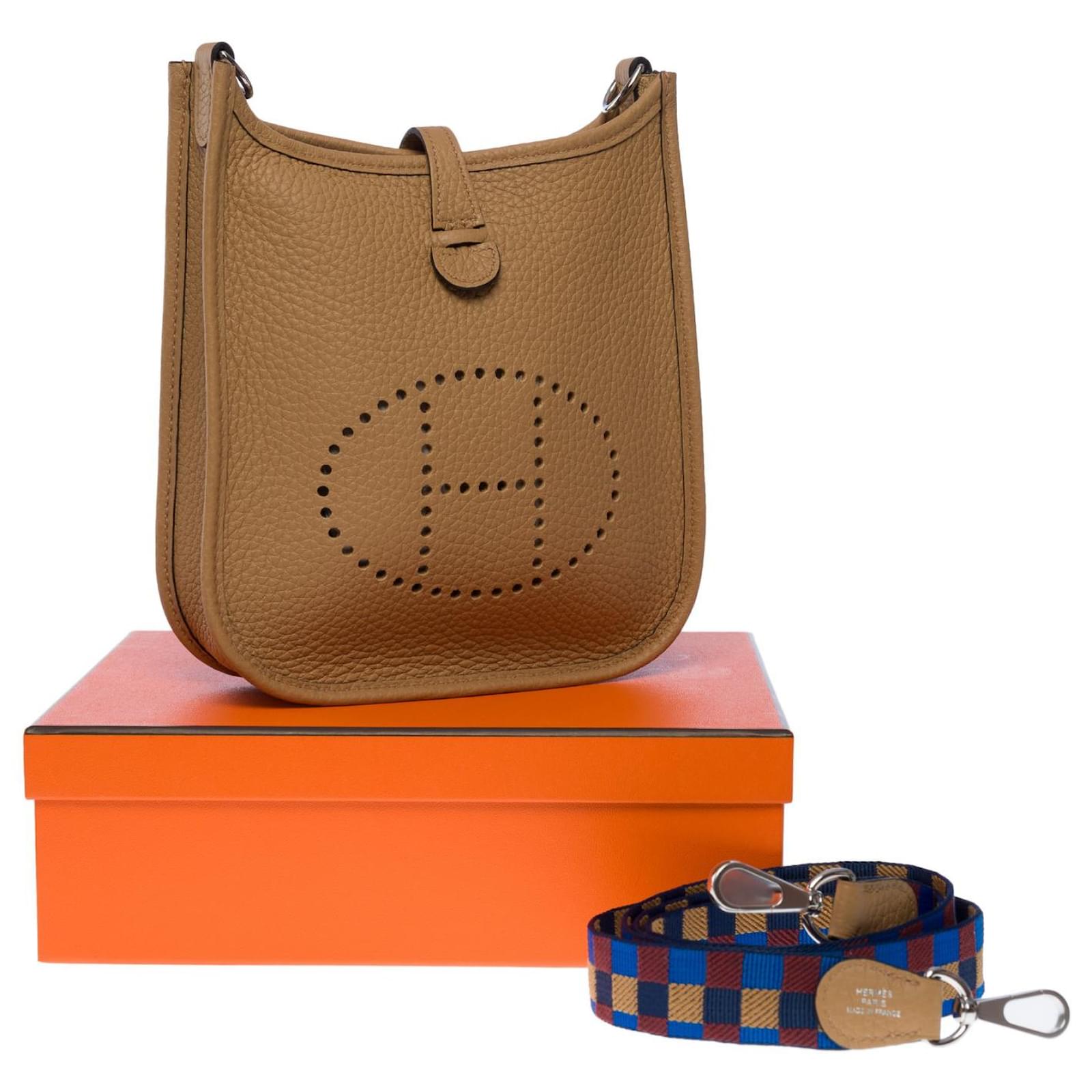 Hermès Hermes Evelyne crossbody bag 16 TPM  leather Taurillon  Clémence Chai Beige ref.829351 - Joli Closet