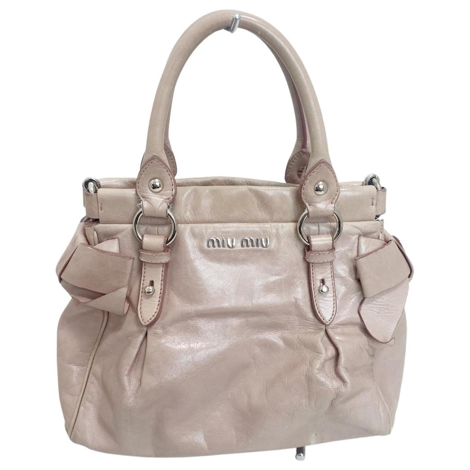 miu miu Beige Leather ref.829948 - Joli Closet