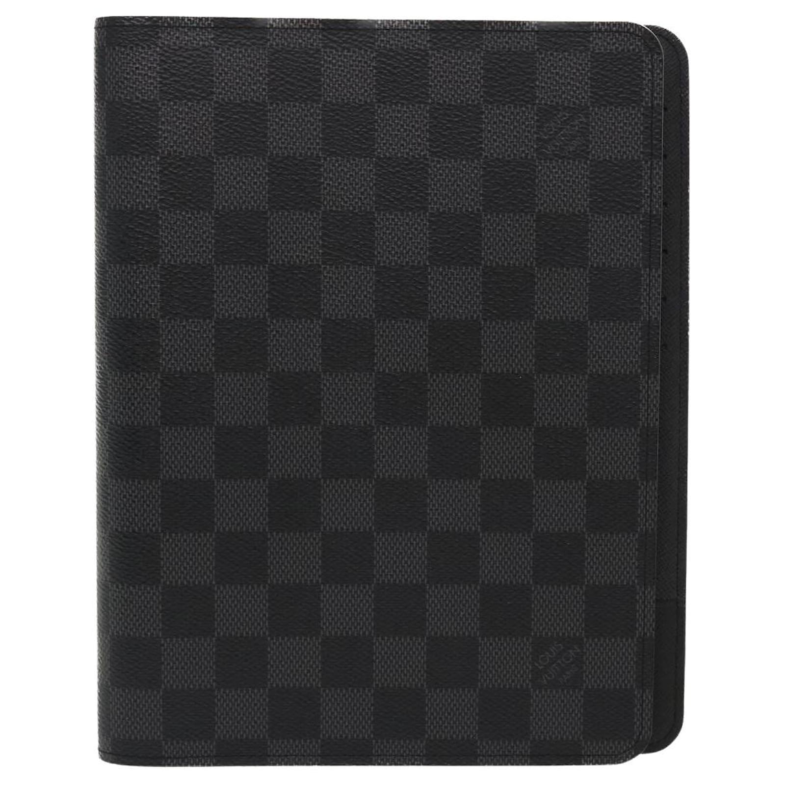 Louis Vuitton Couverture agenda de bureau Black Cloth ref.830489 - Joli  Closet