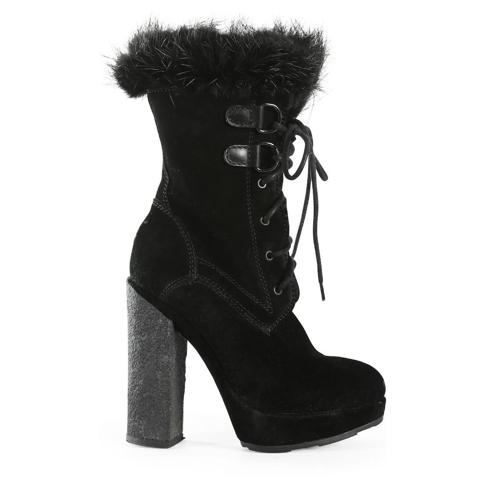 Moncler Black Suede & Beaver Fur Platform Lace-Up Boots ref.830590 ...