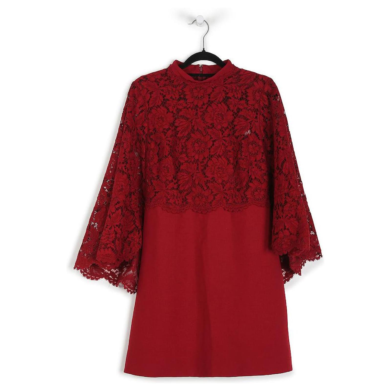 Valentino Red Sleeveless Mini Dress Lace Cape ref.830595 - Joli