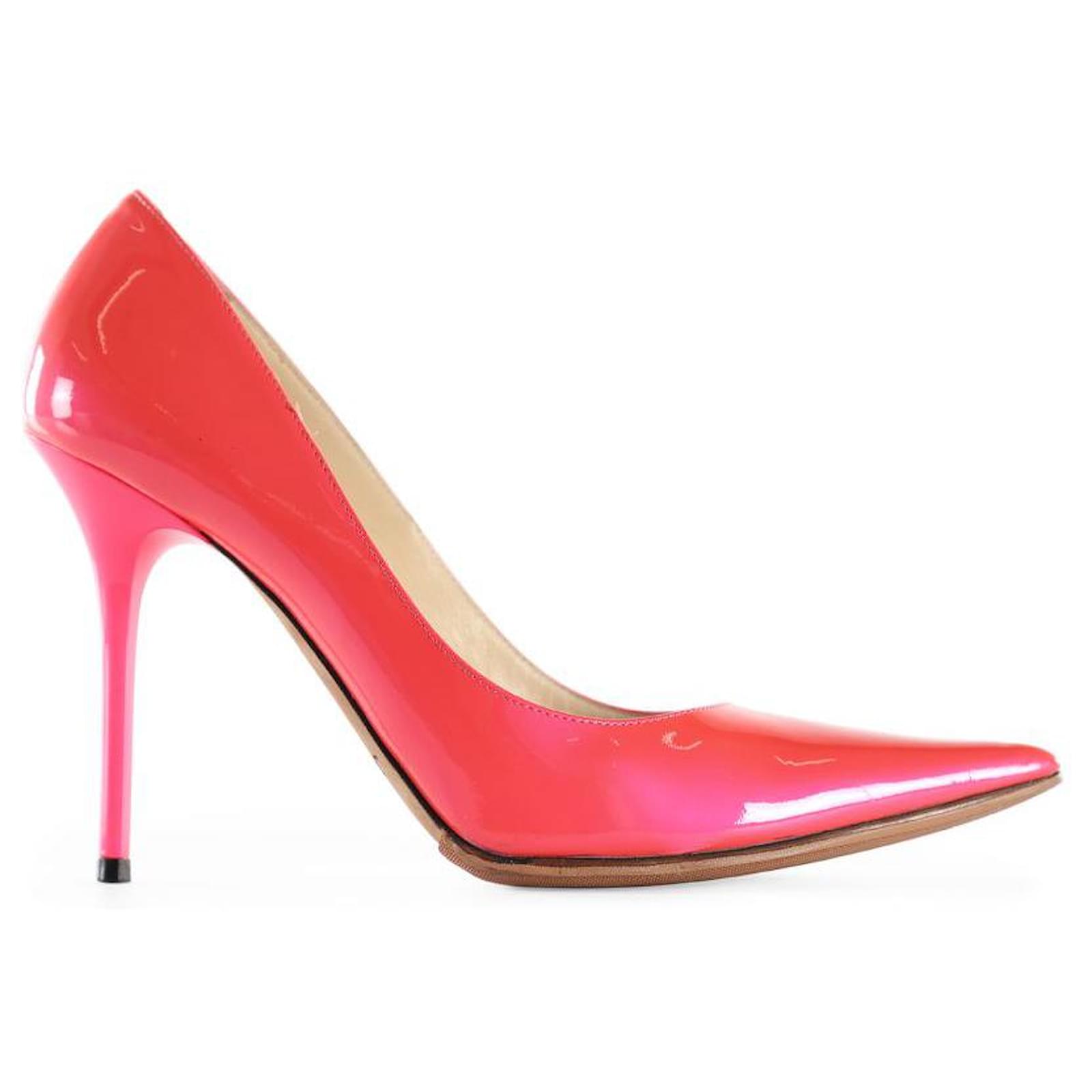 Jimmy Choo Pink Patent Leather Pointy Toe Pumps ref.830600 - Joli Closet