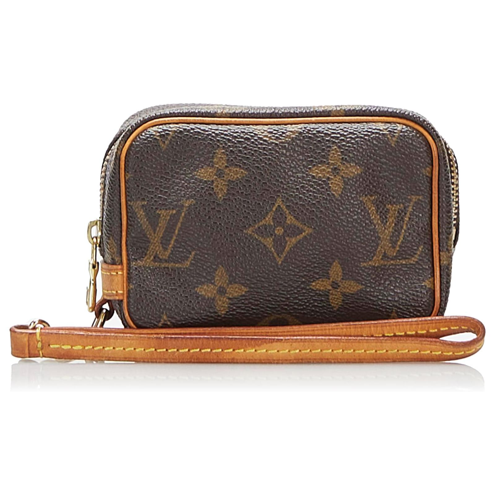 Louis Vuitton Brown Monogram Trousse Wapity Cloth ref.831515